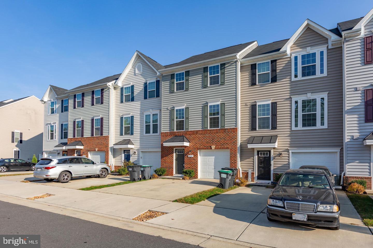 RAPPAHANNOCK LANDING - Residential Lease