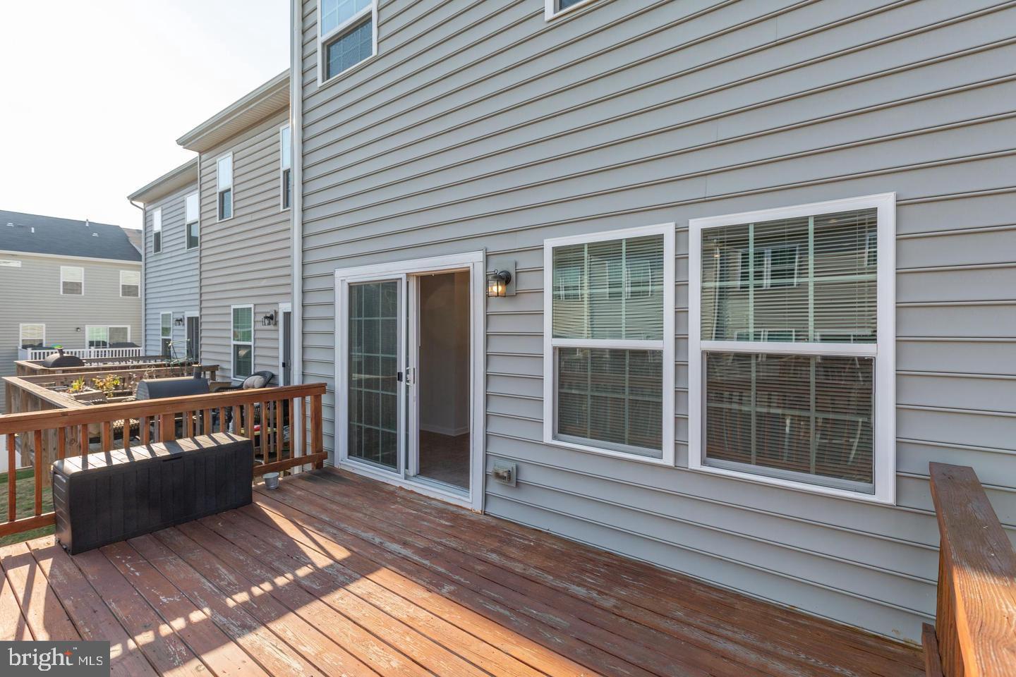 RAPPAHANNOCK LANDING - Residential Lease