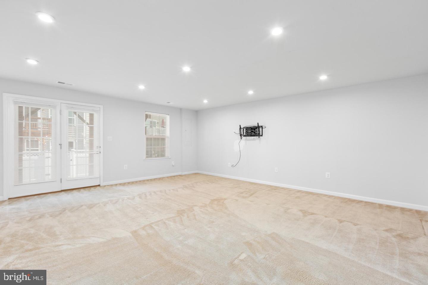 RAPPAHANNOCK LANDING - Residential Lease