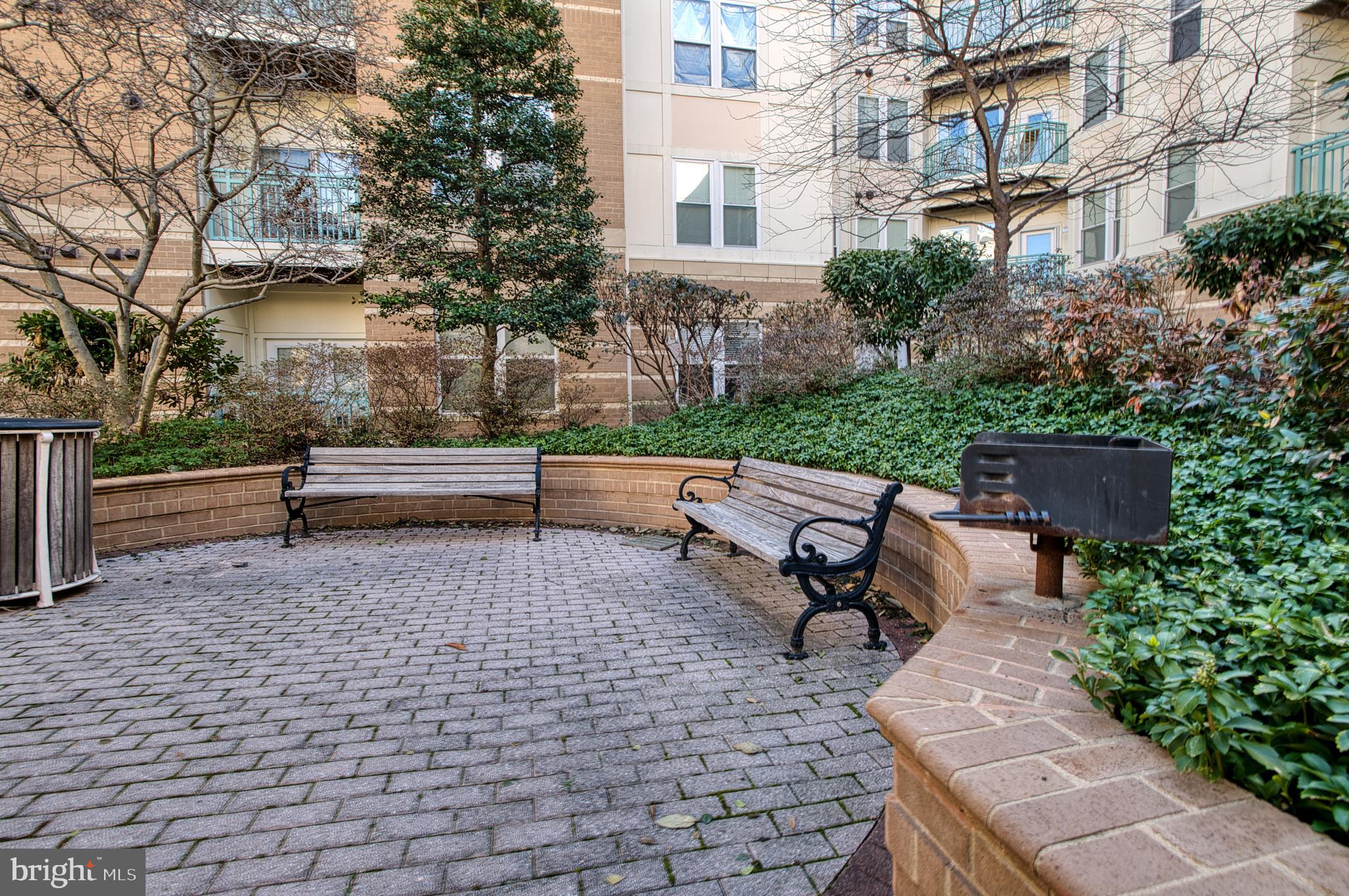 MARKET STREET AT TOWN CENTER - Residential