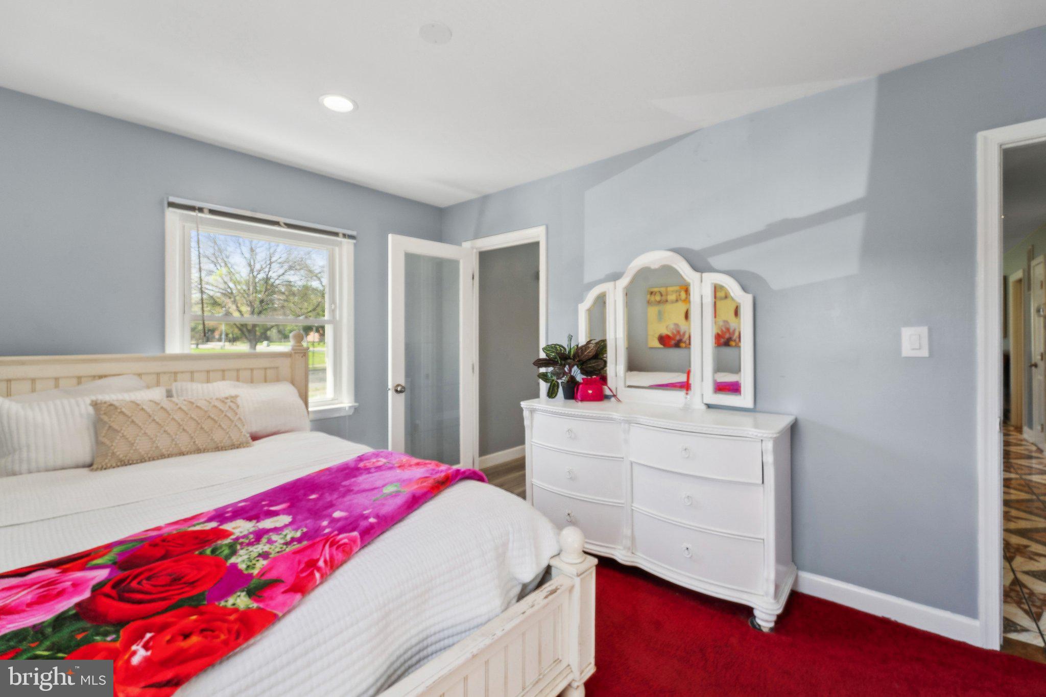 SEMINARY - Residential