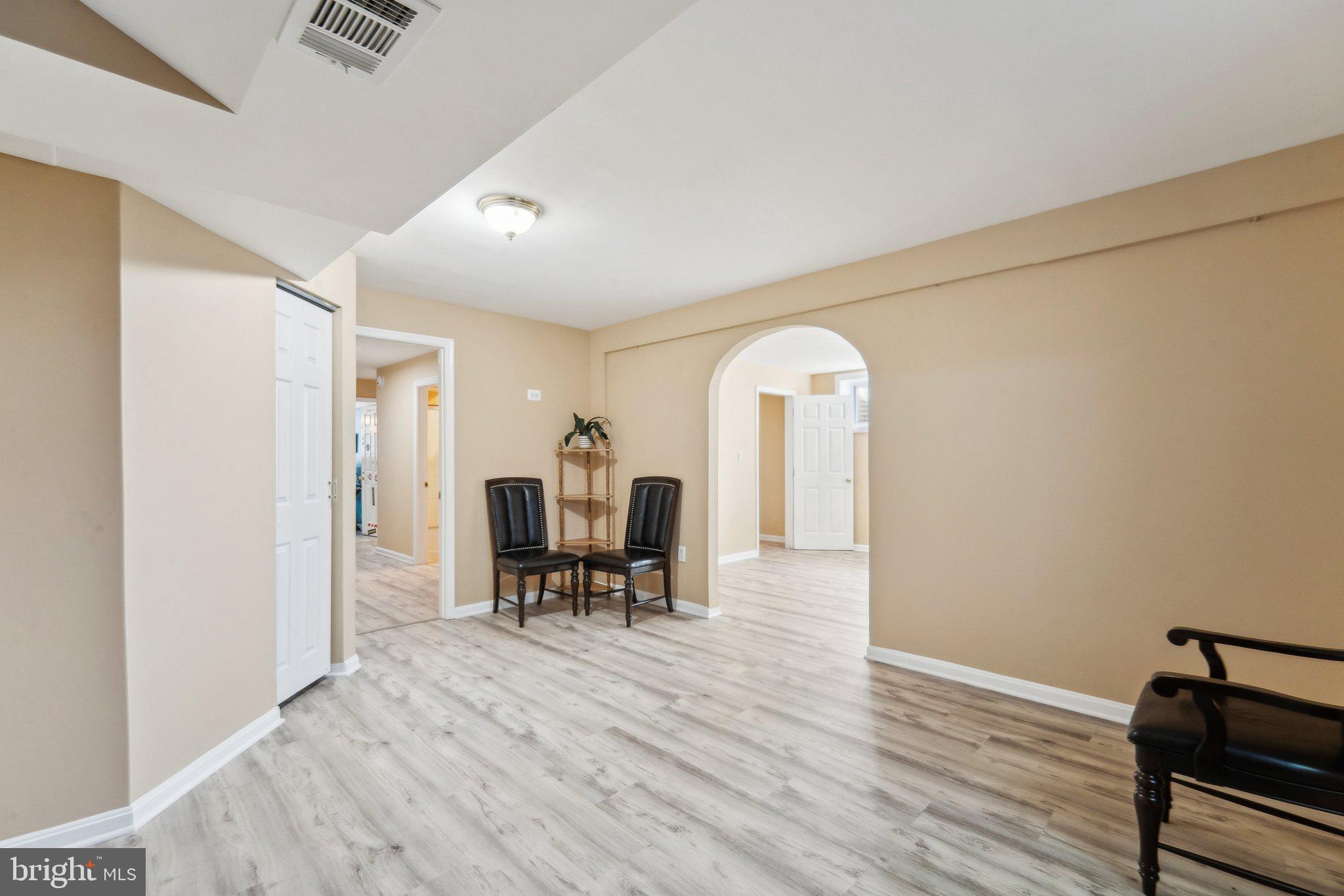 SEMINARY - Residential