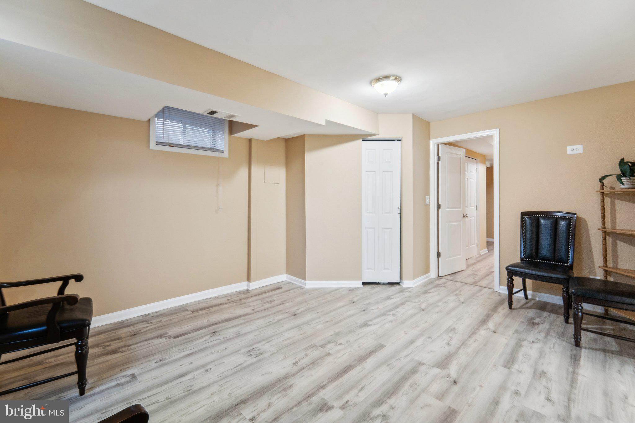 SEMINARY - Residential