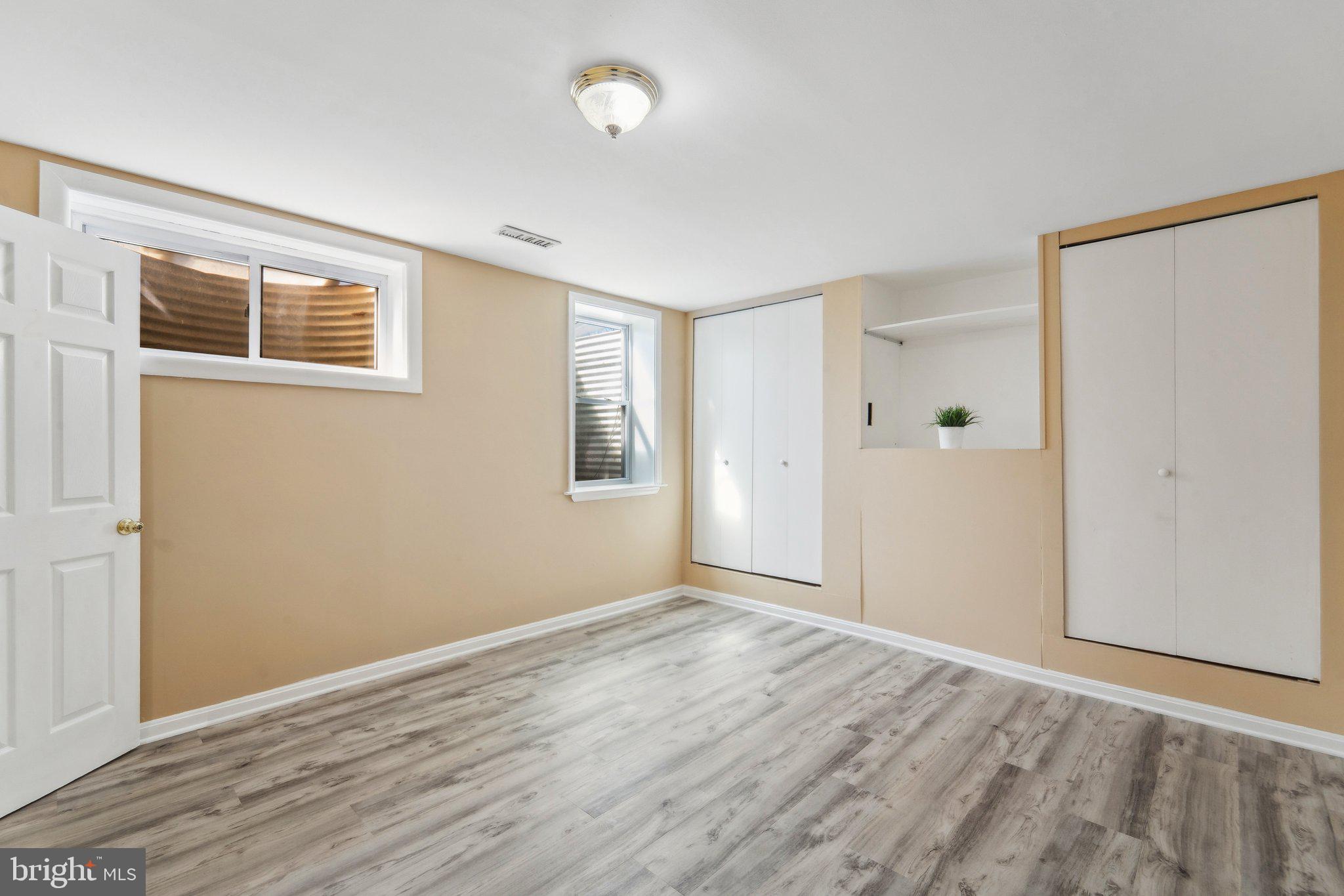 SEMINARY - Residential