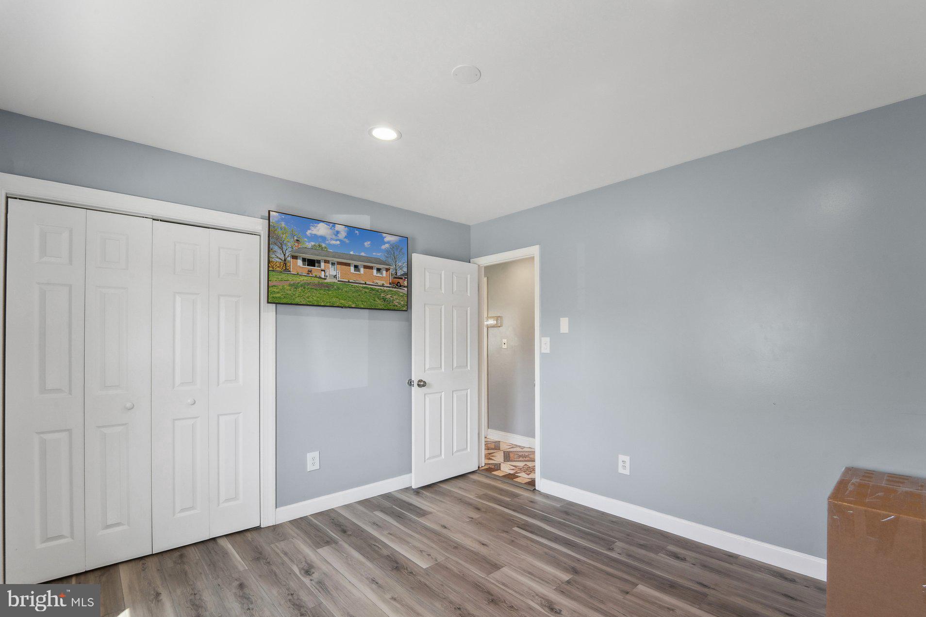 SEMINARY - Residential