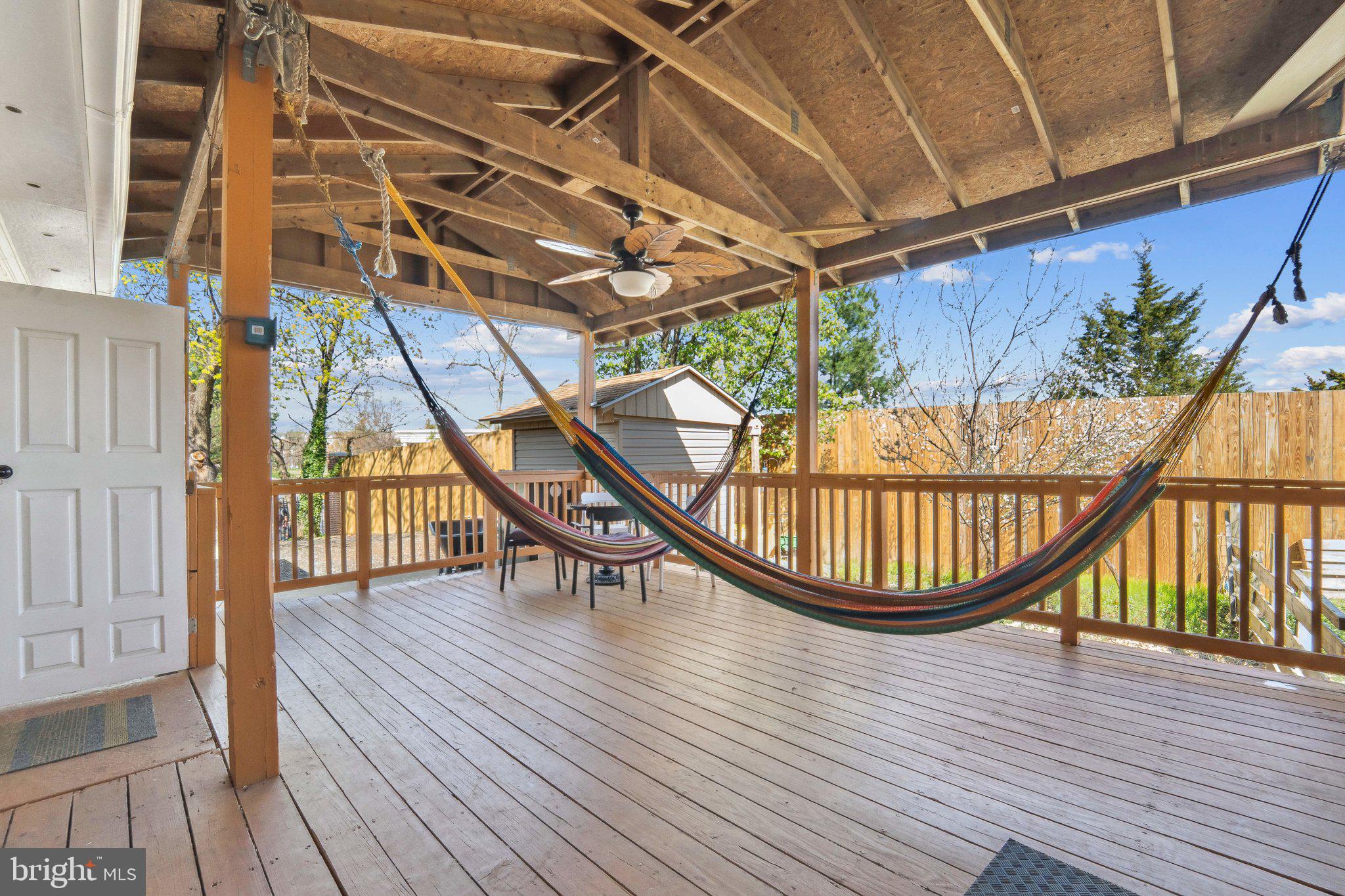 SEMINARY - Residential