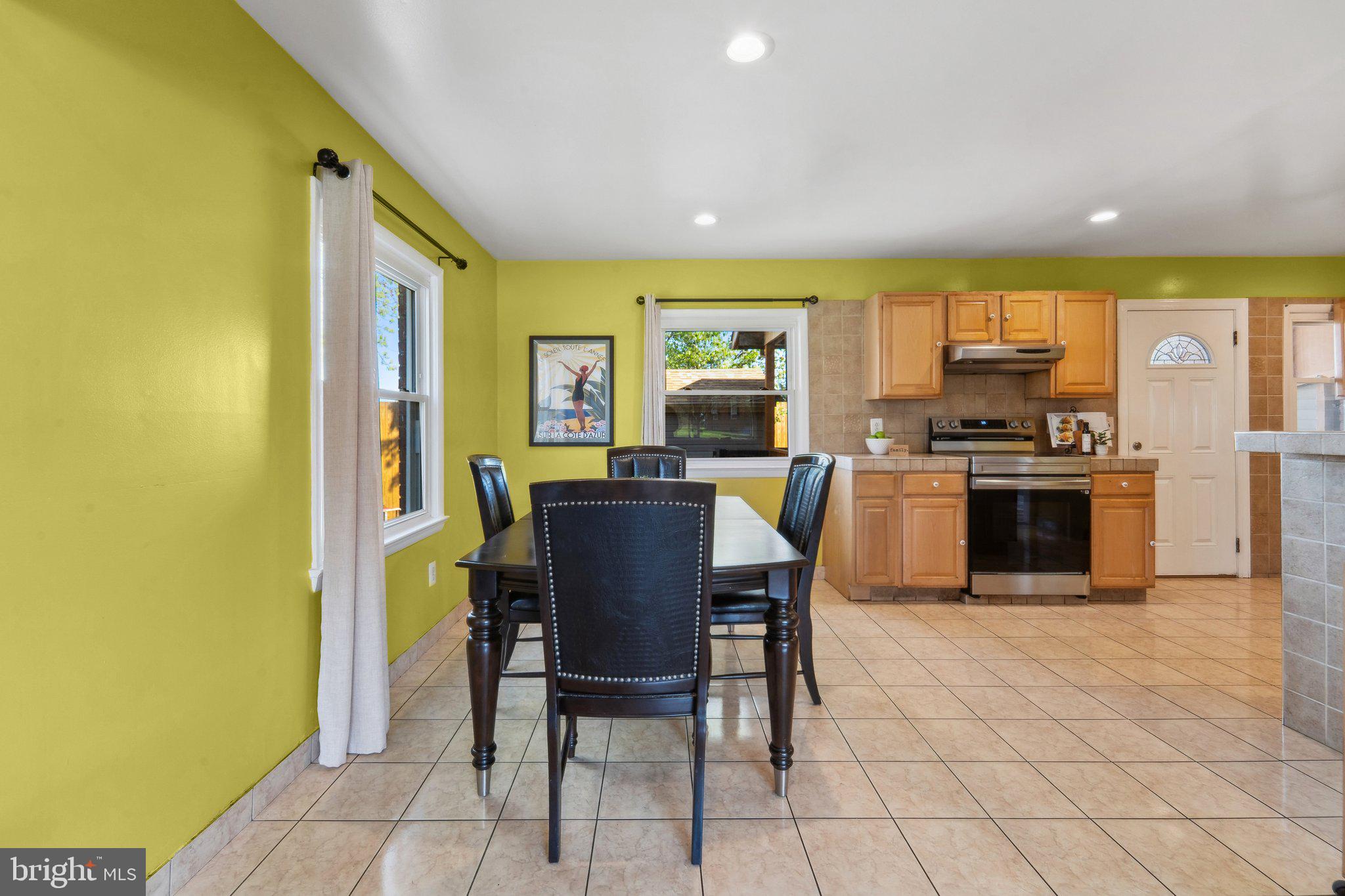 SEMINARY - Residential