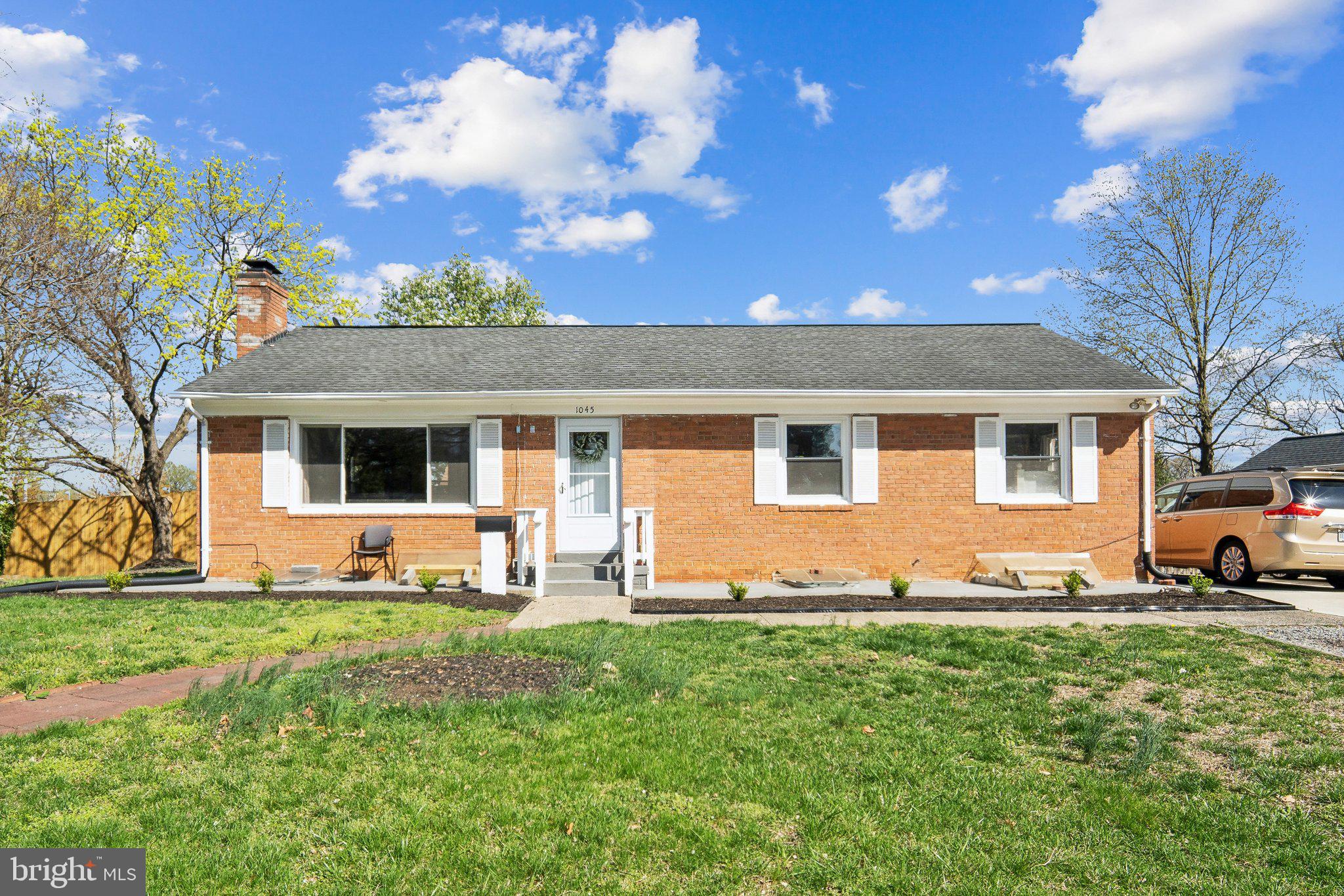 SEMINARY - Residential