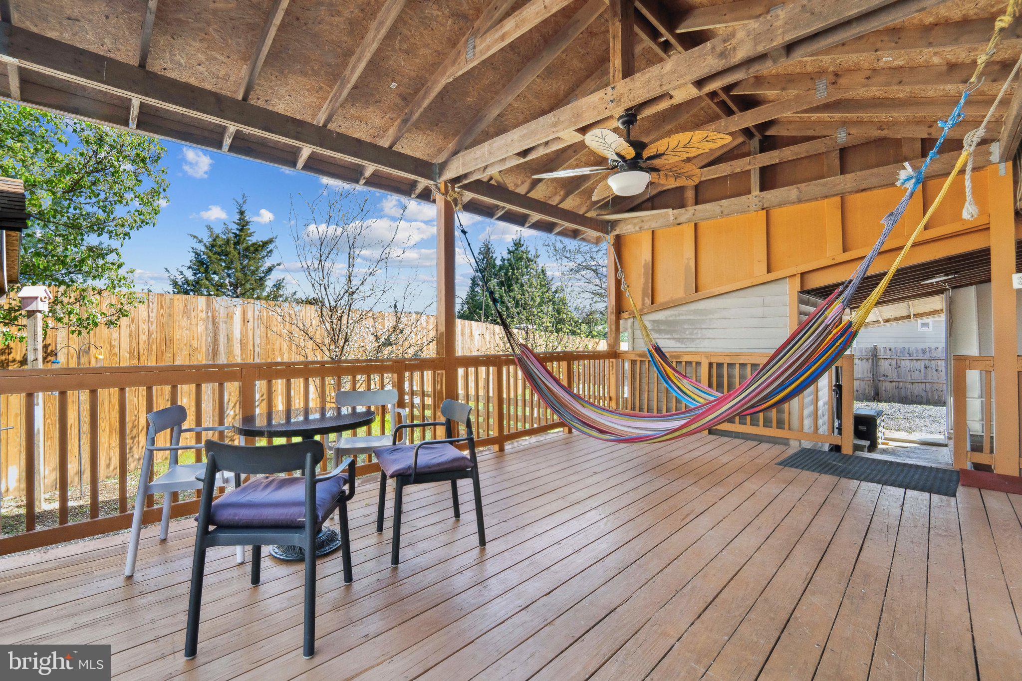 SEMINARY - Residential