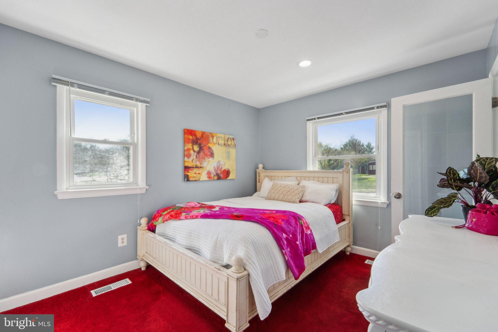 SEMINARY - Residential