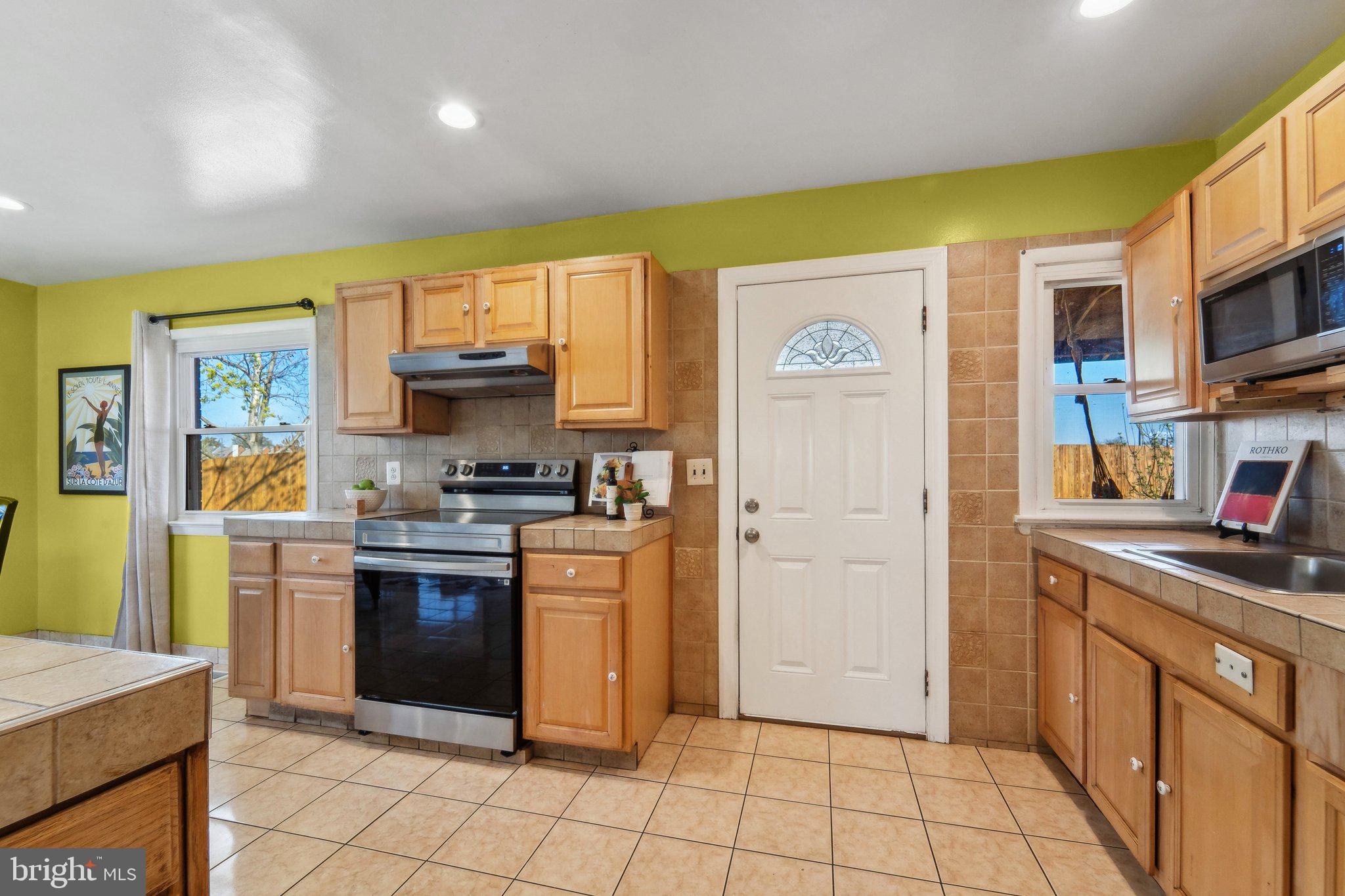 SEMINARY - Residential