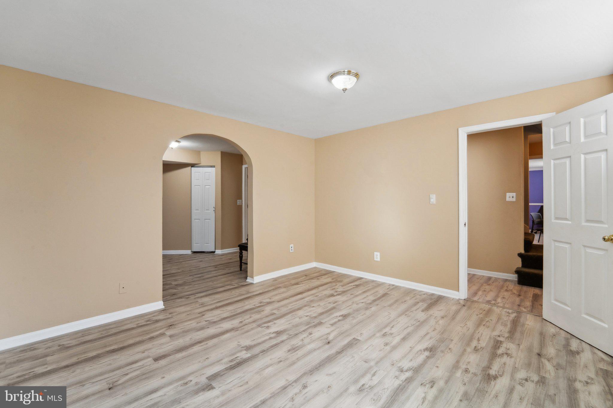 SEMINARY - Residential