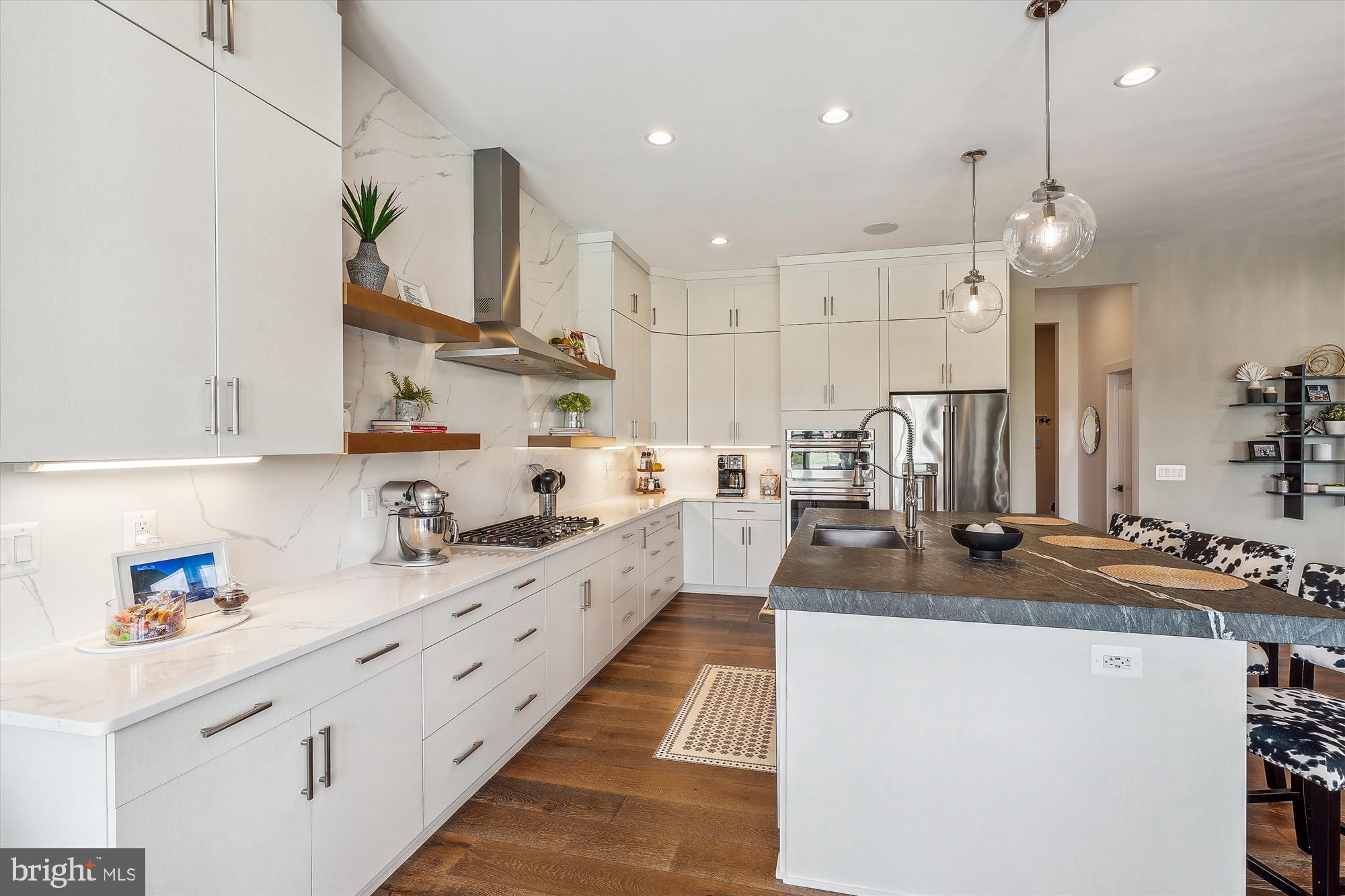 LENAH MILL - Residential