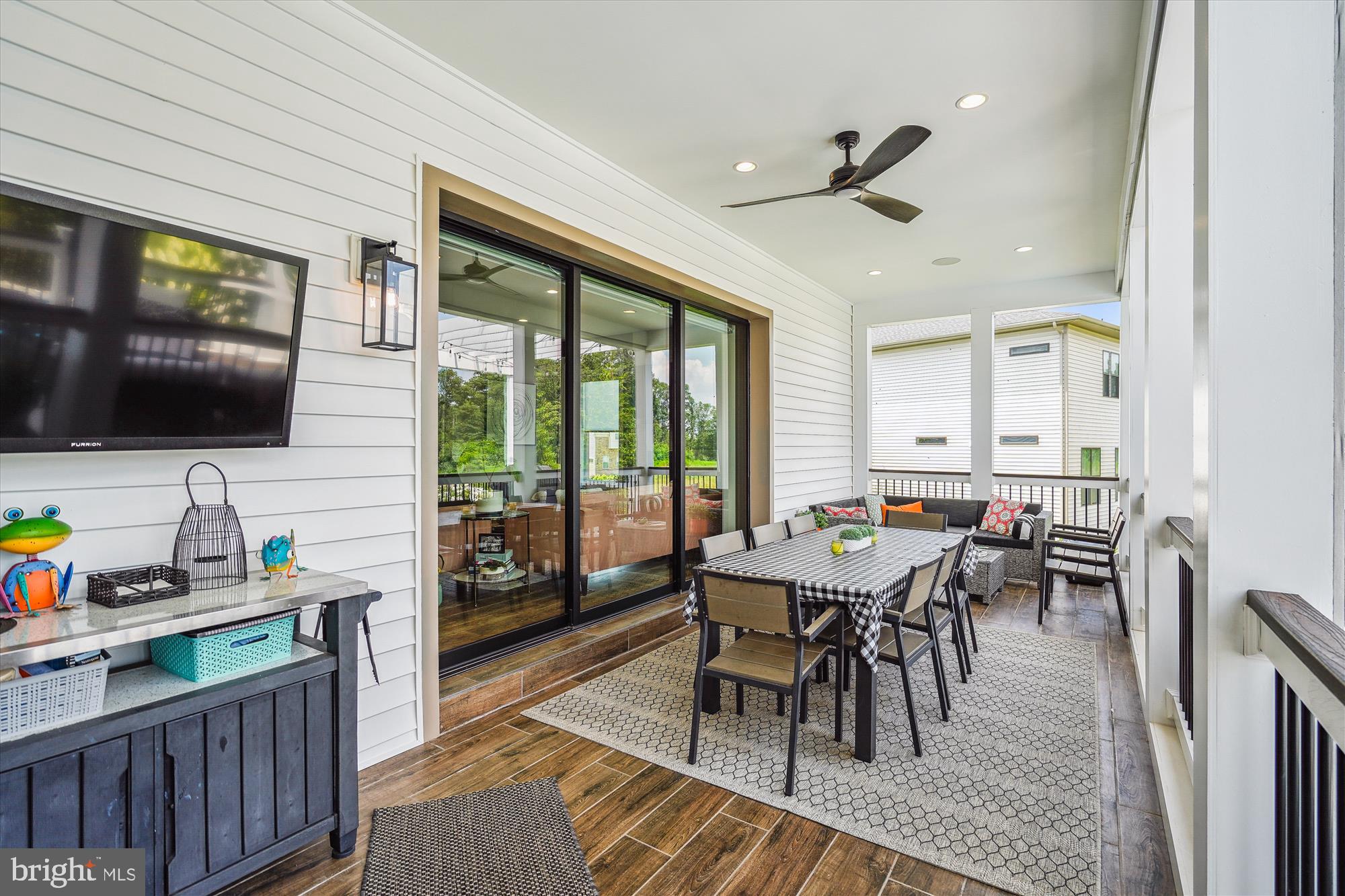 LENAH MILL - Residential