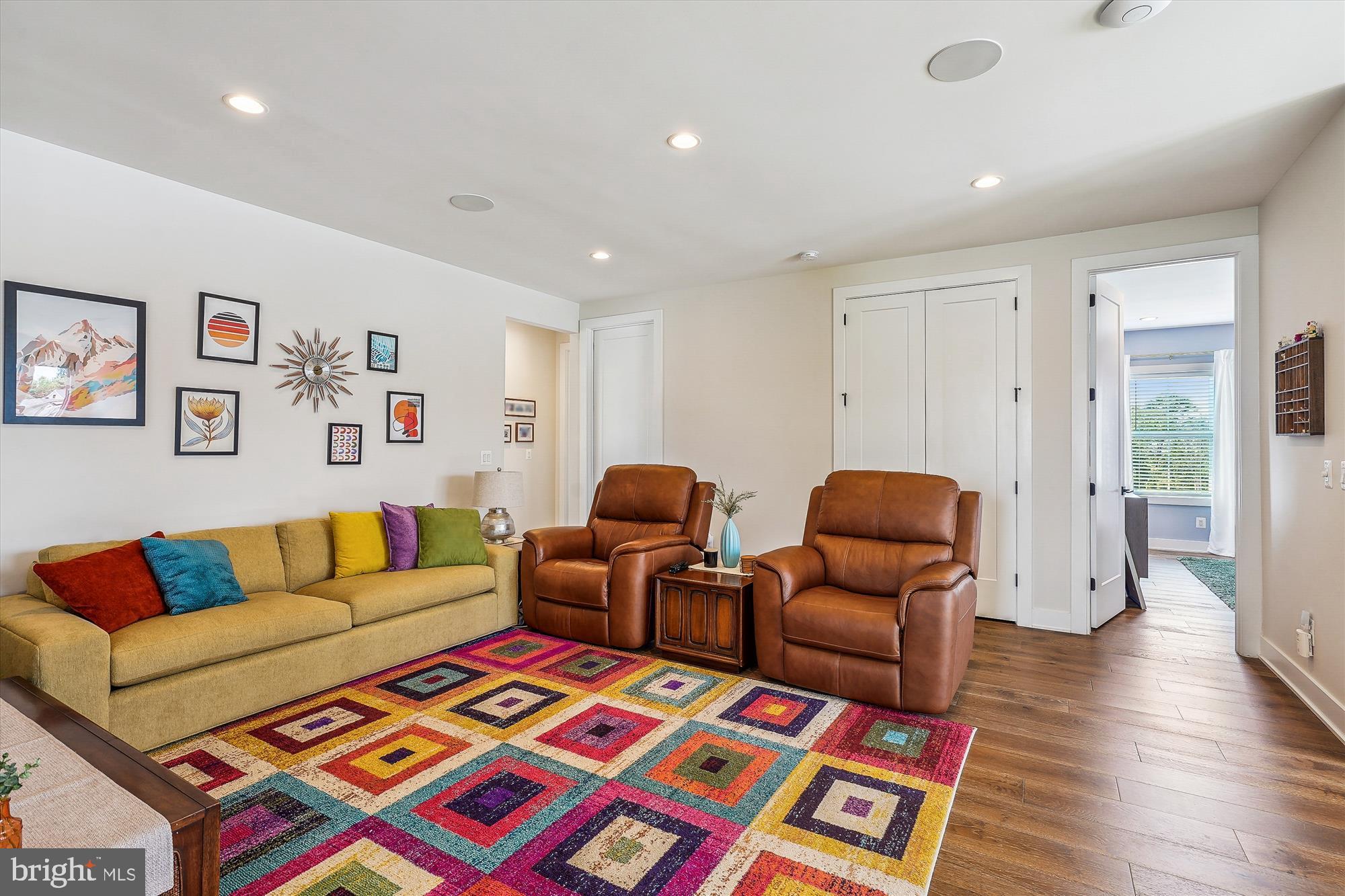 LENAH MILL - Residential