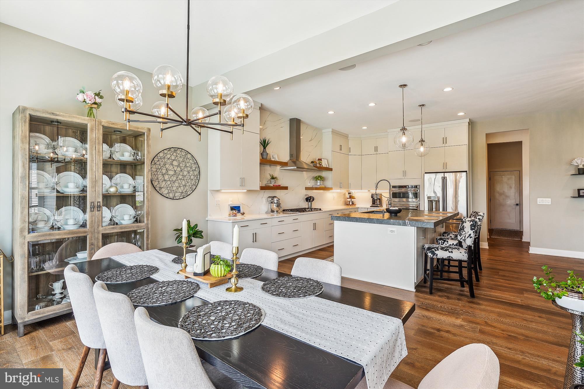 LENAH MILL - Residential