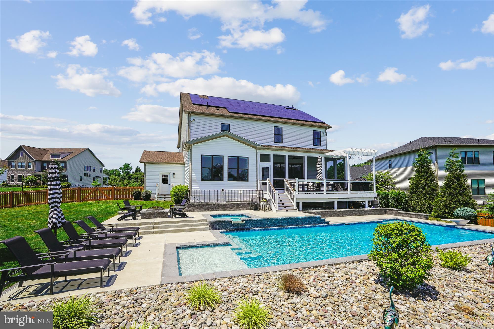 LENAH MILL - Residential