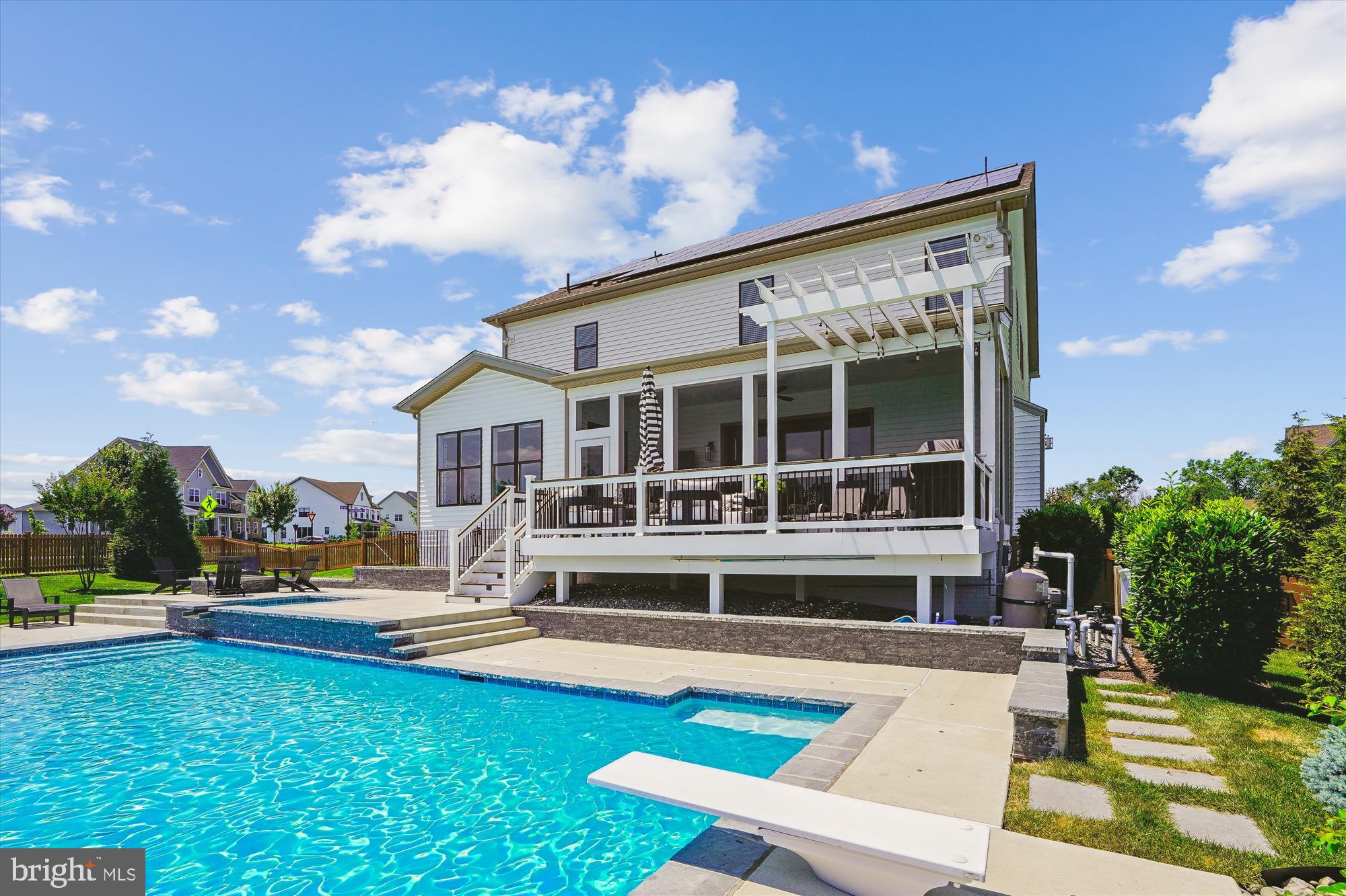 LENAH MILL - Residential