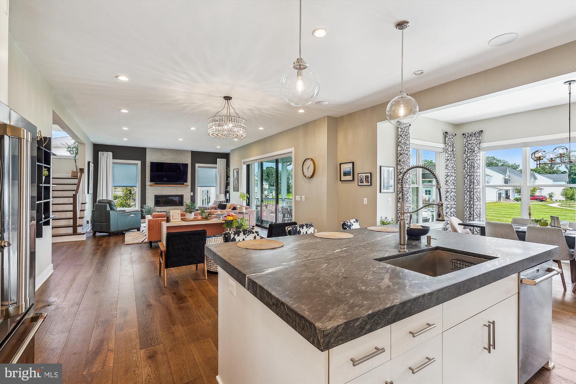 LENAH MILL - Residential