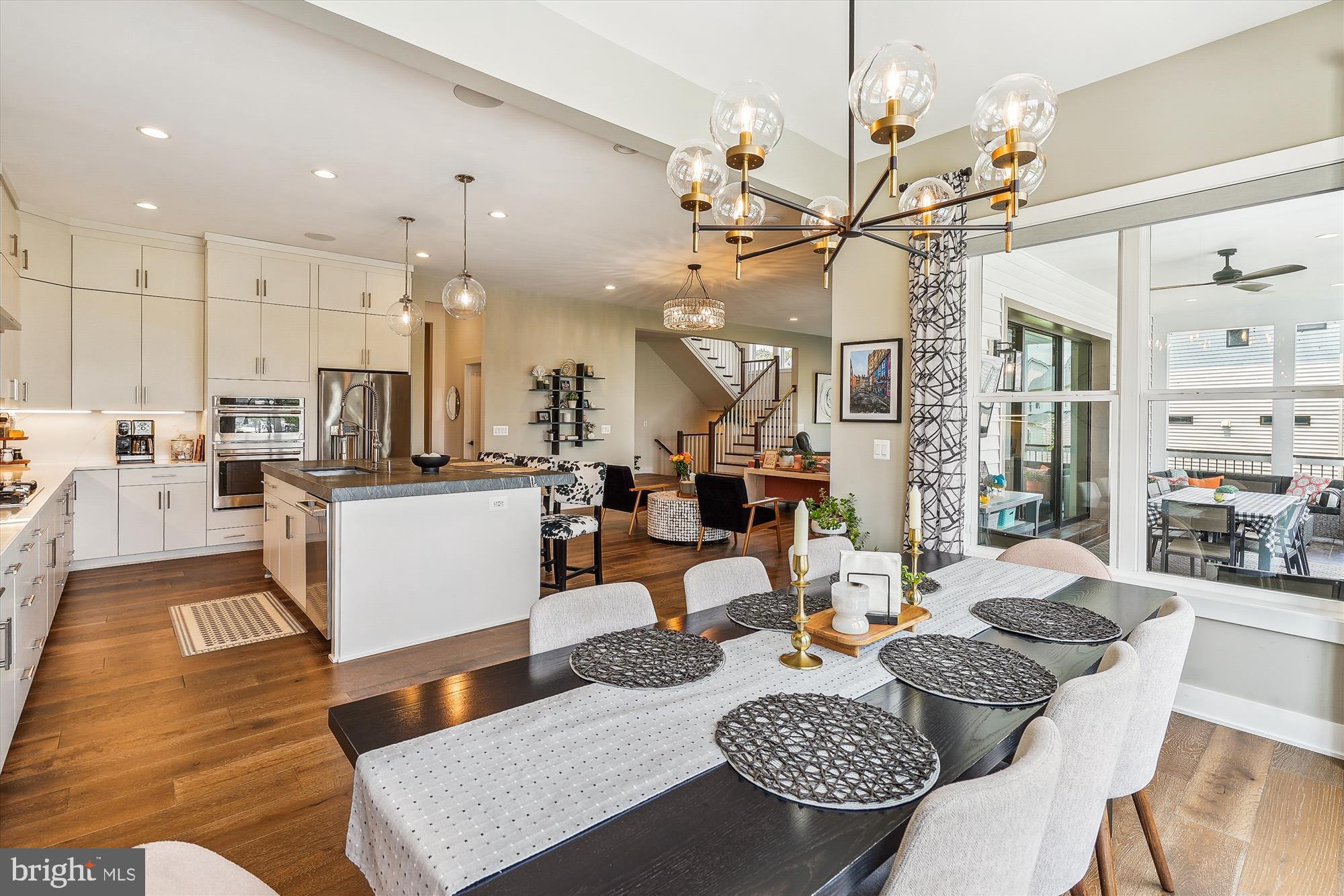 LENAH MILL - Residential