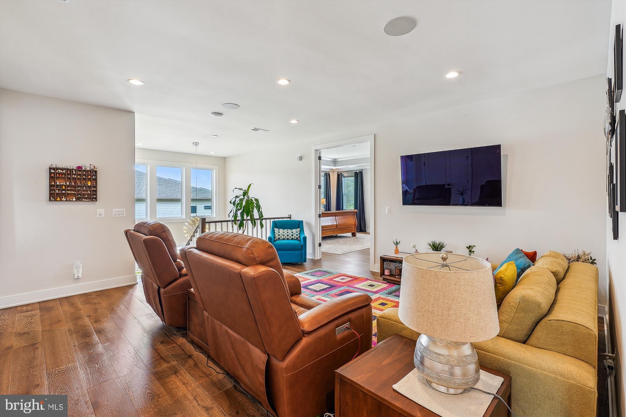 LENAH MILL - Residential