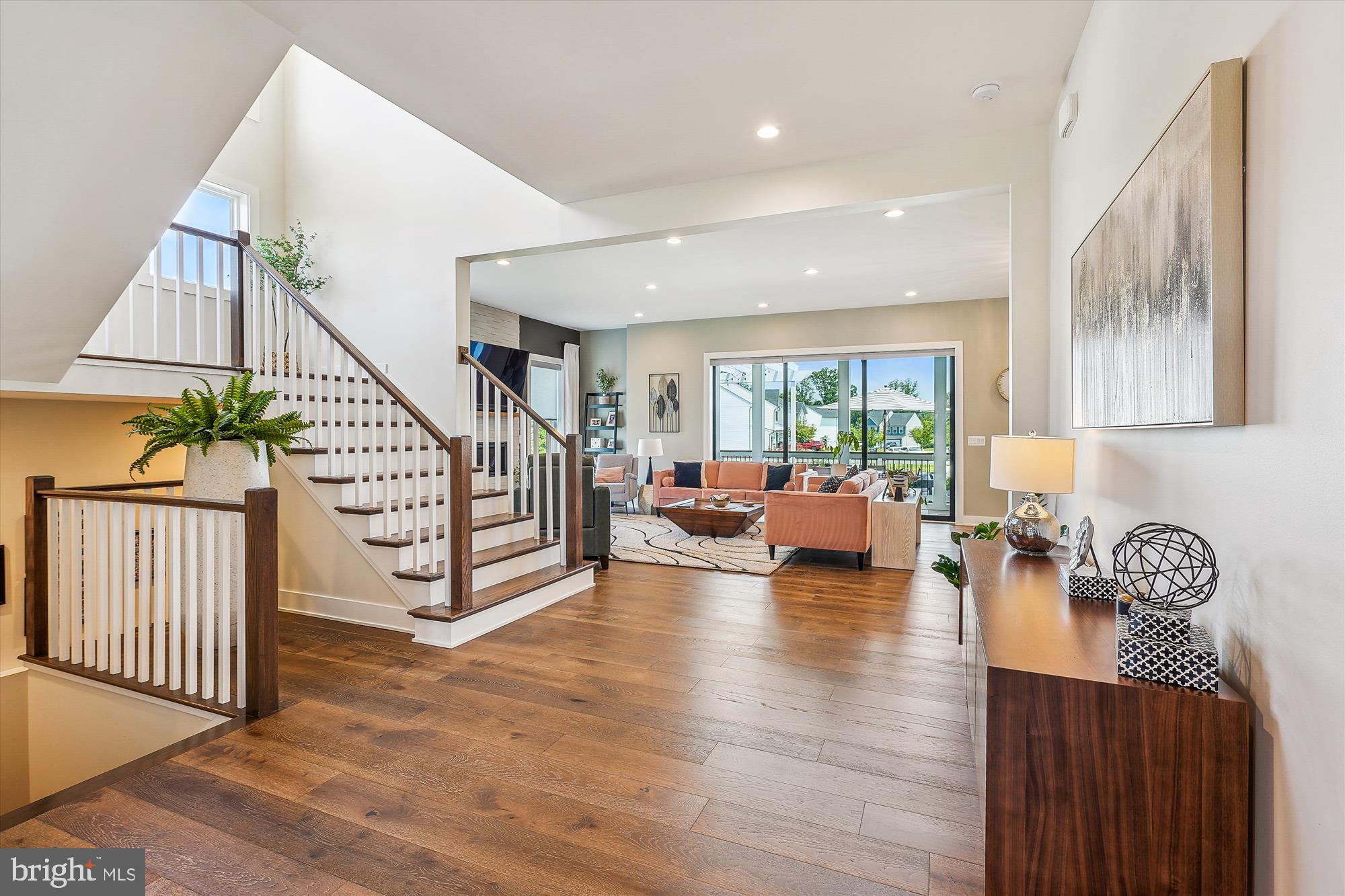 LENAH MILL - Residential