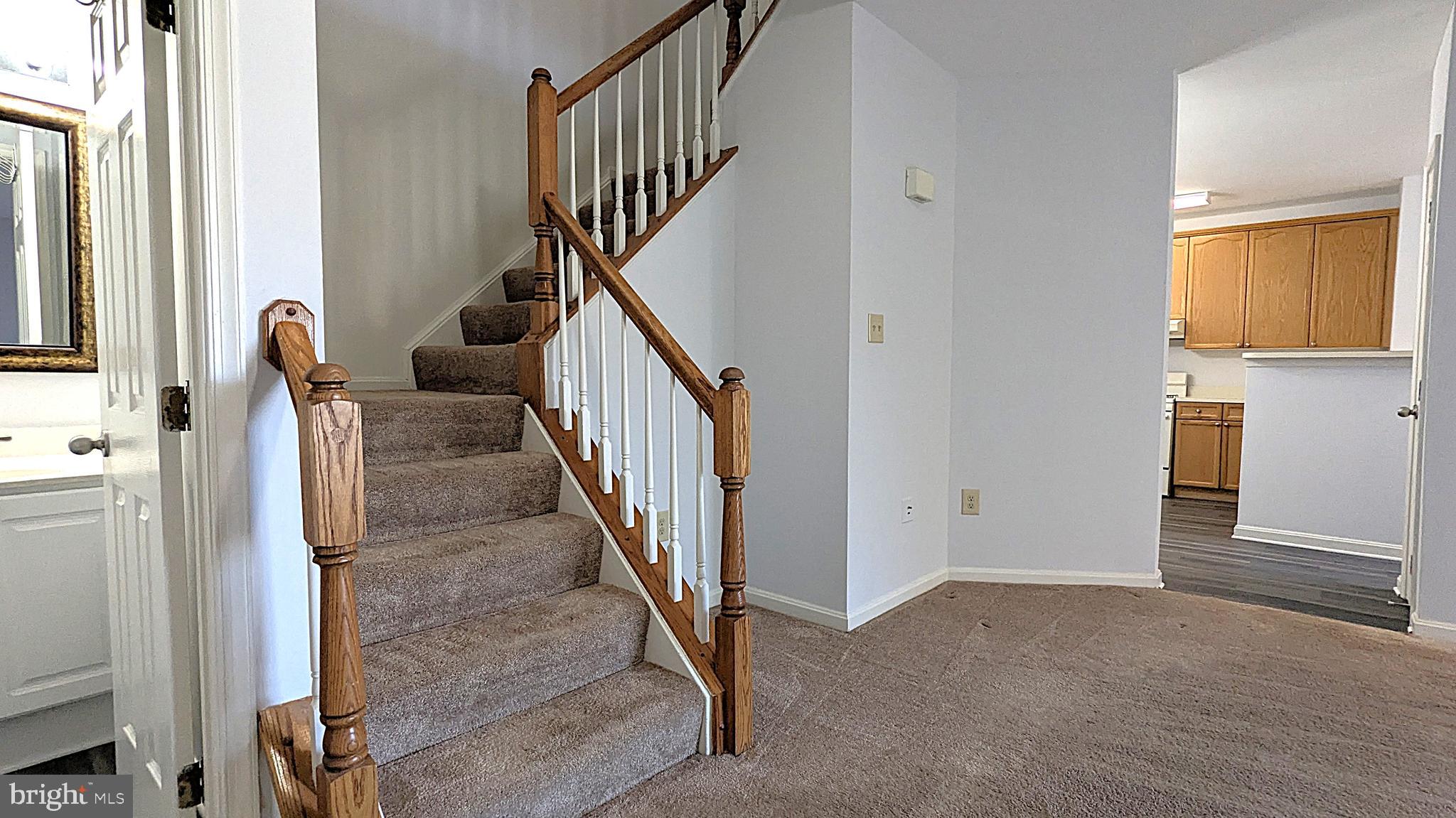 LIFESTYLE AT SULLY STATION - Residential