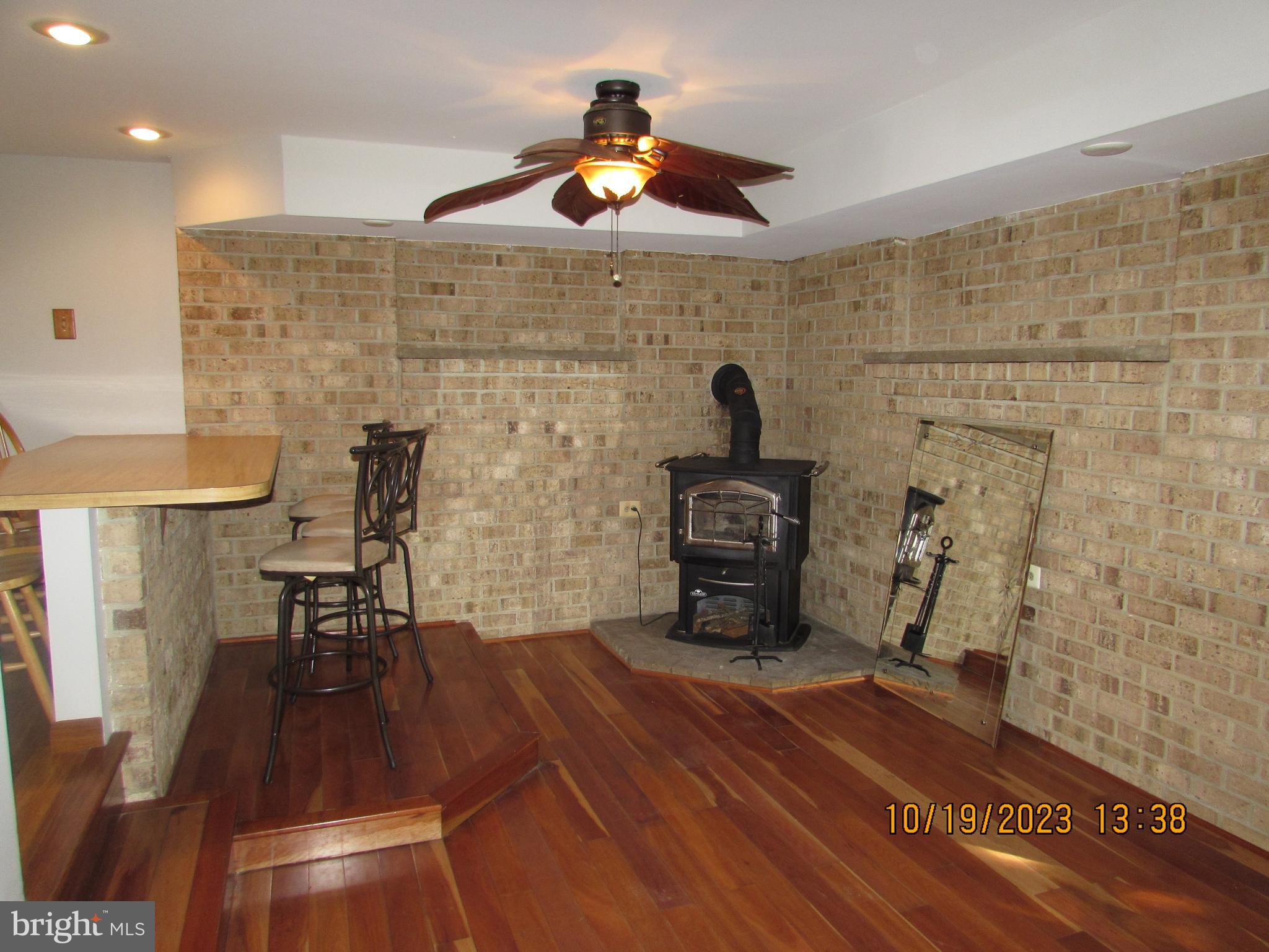 CUNNINGHILL COVE - Residential