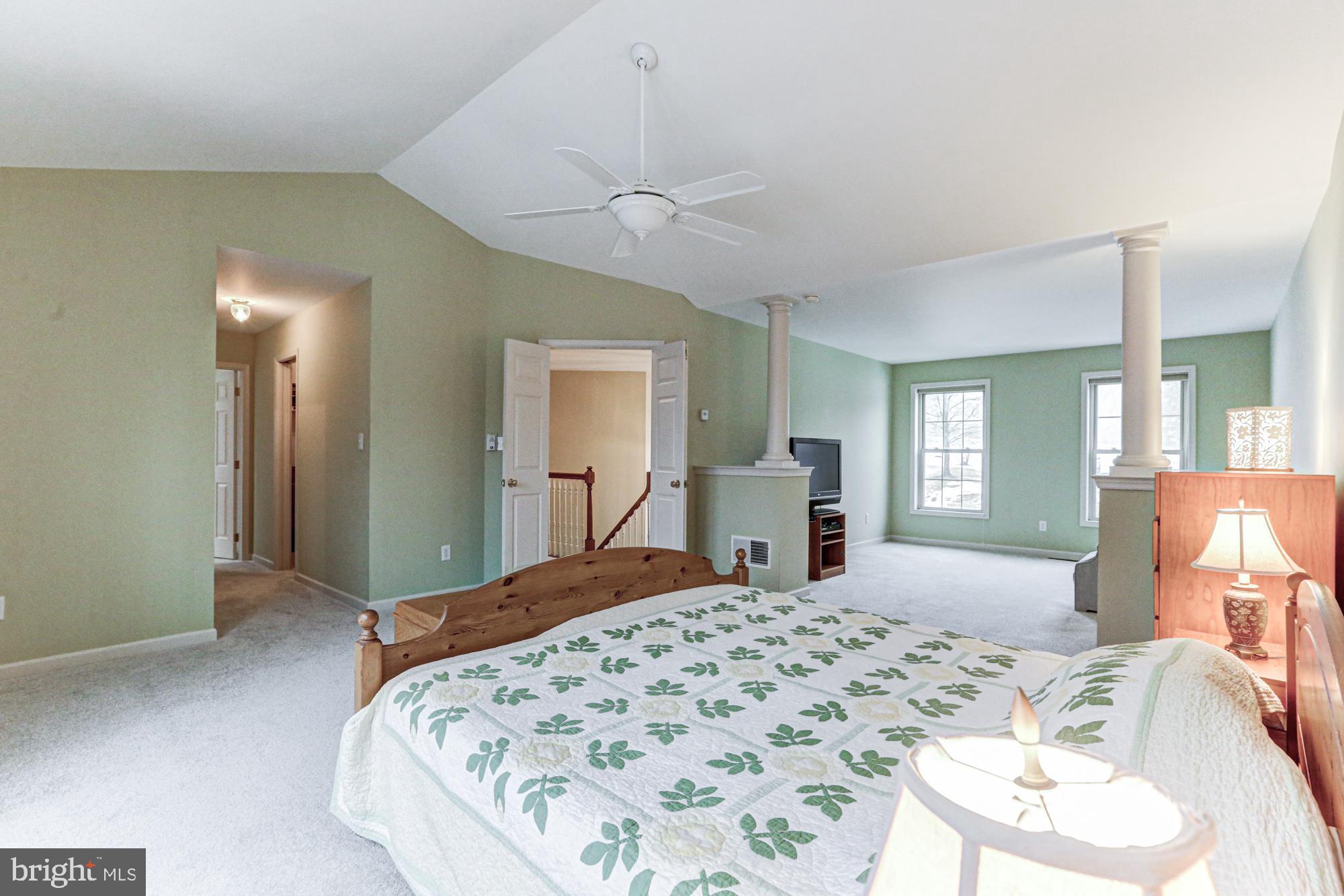 ESTS OF LONDN BRDG - Residential