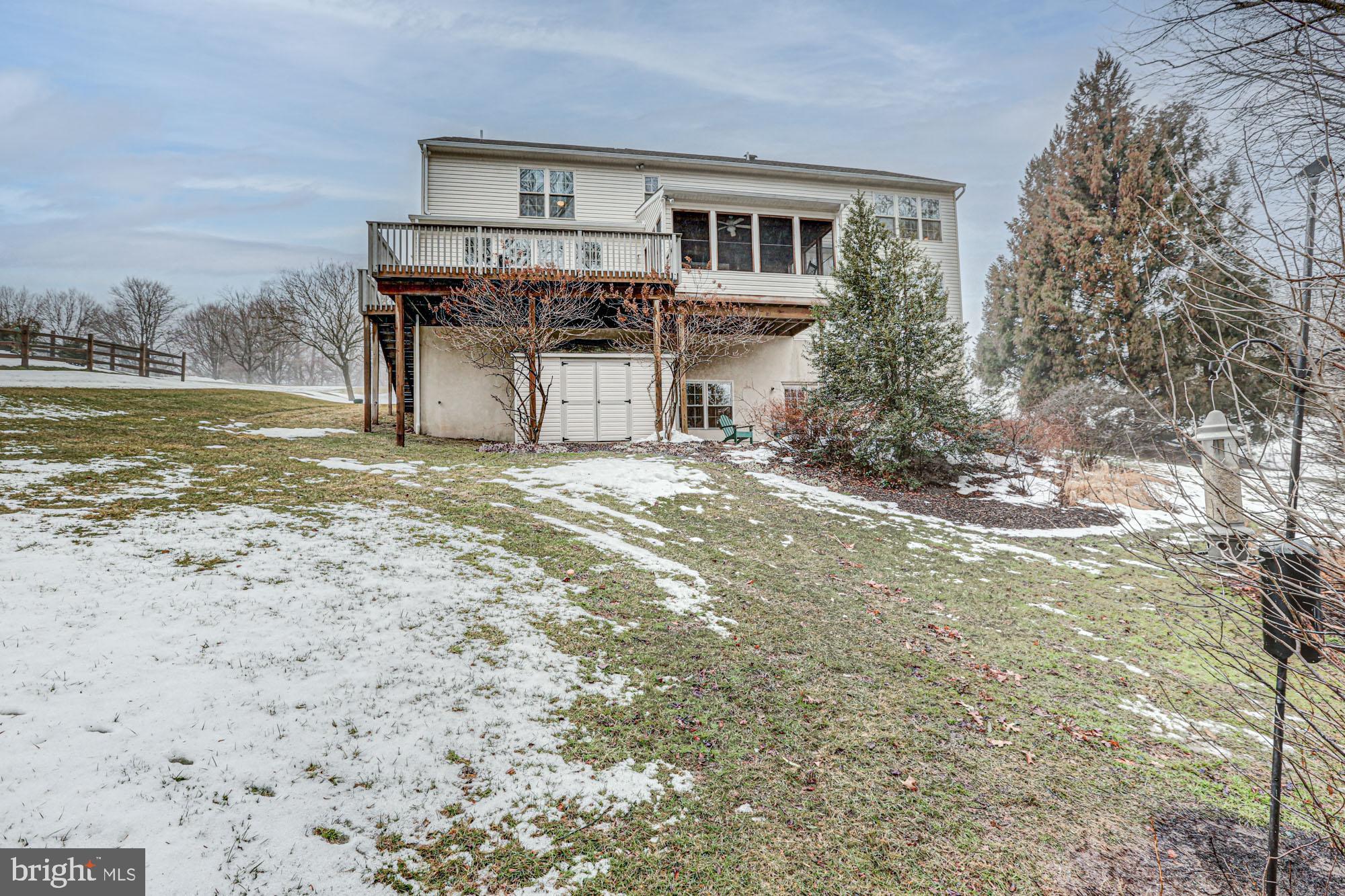 ESTS OF LONDN BRDG - Residential