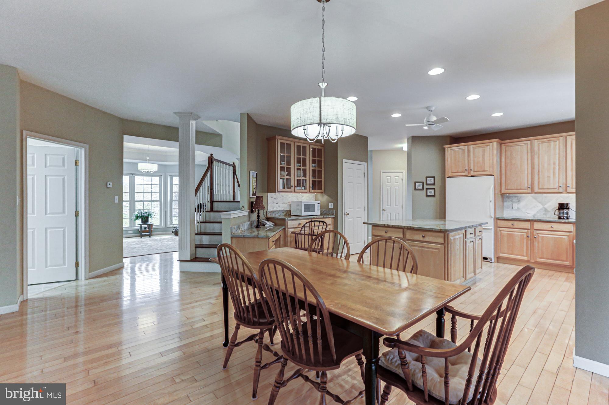 ESTS OF LONDN BRDG - Residential