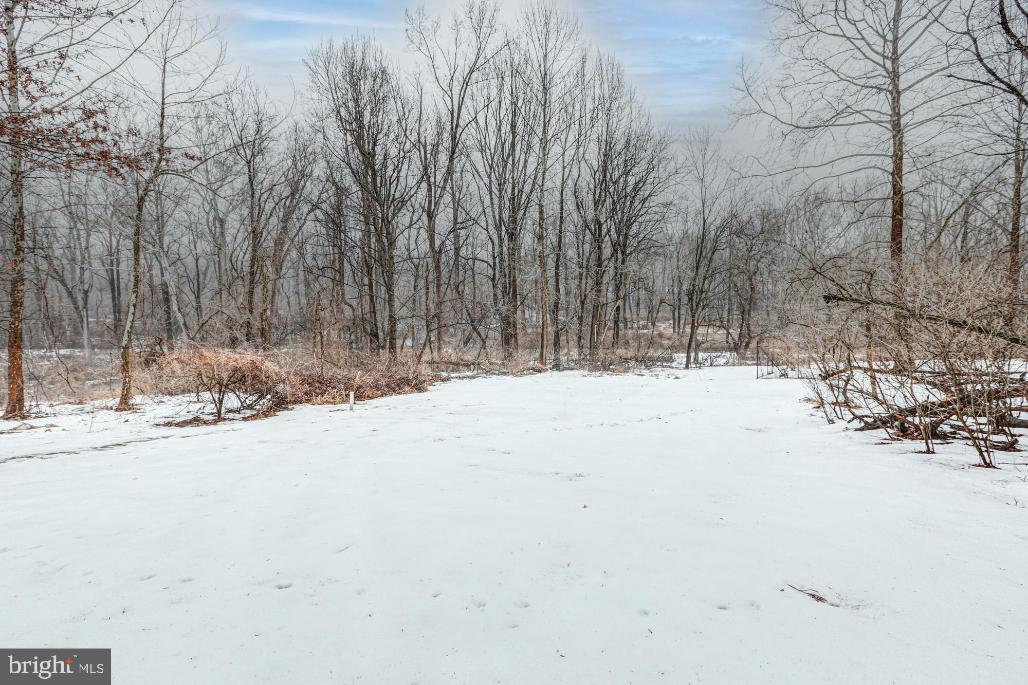 ESTS OF LONDN BRDG - Residential