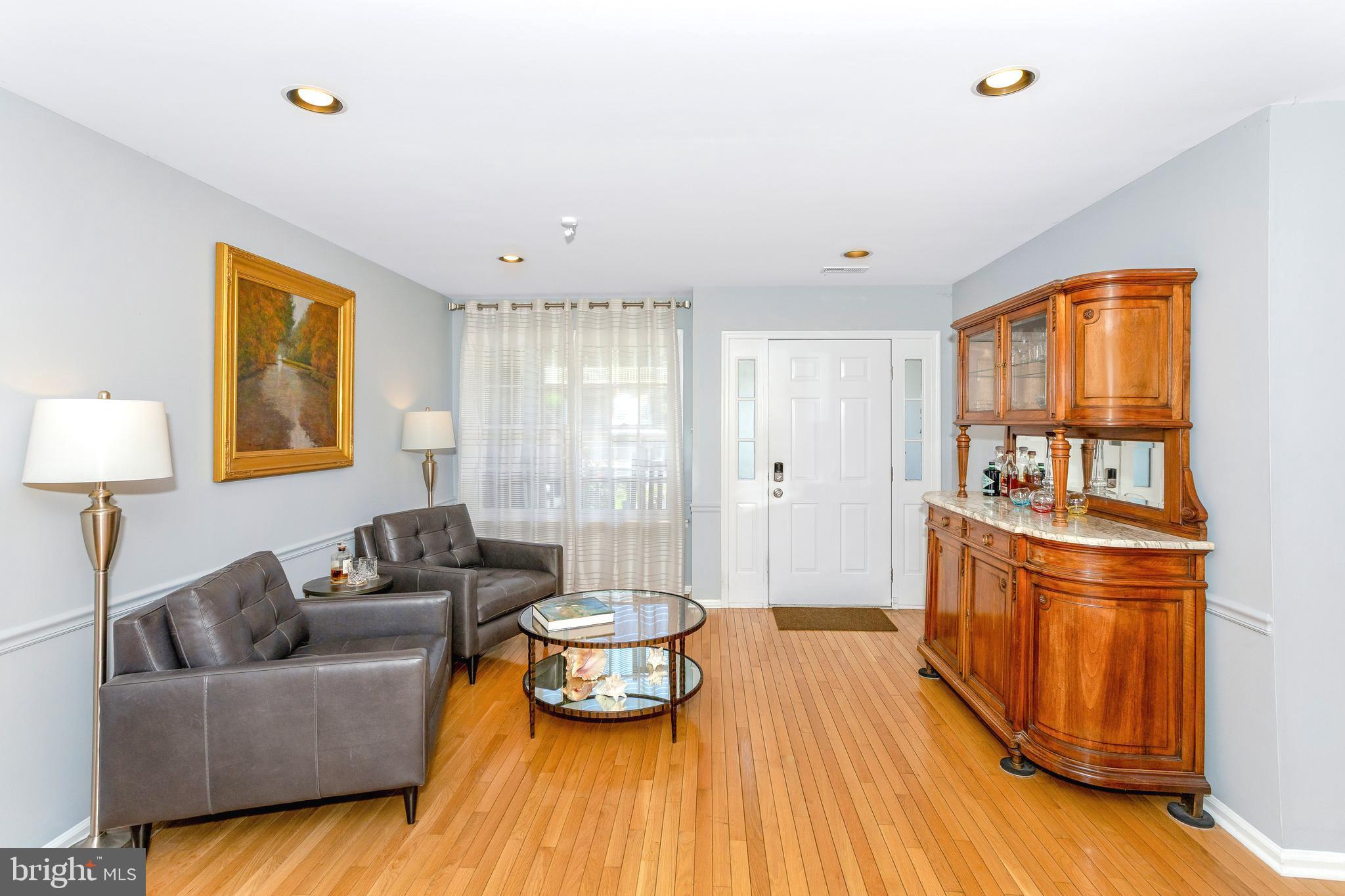 52 MULBERRY