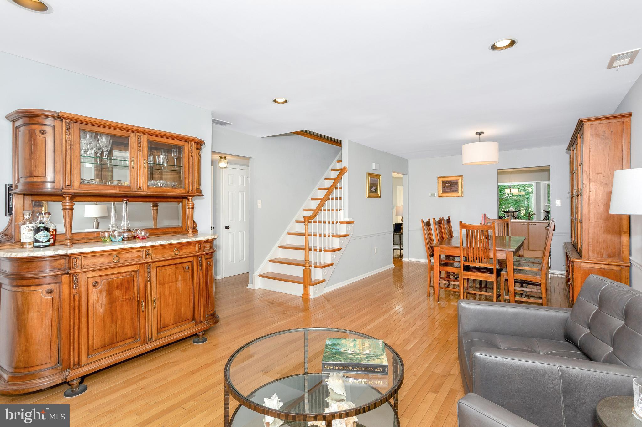 52 MULBERRY