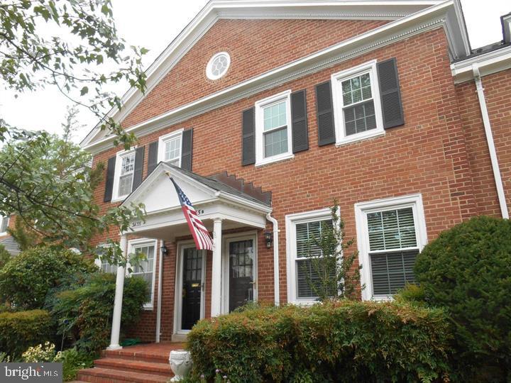 FAIRLINGTON MEADOWS - Residential Lease