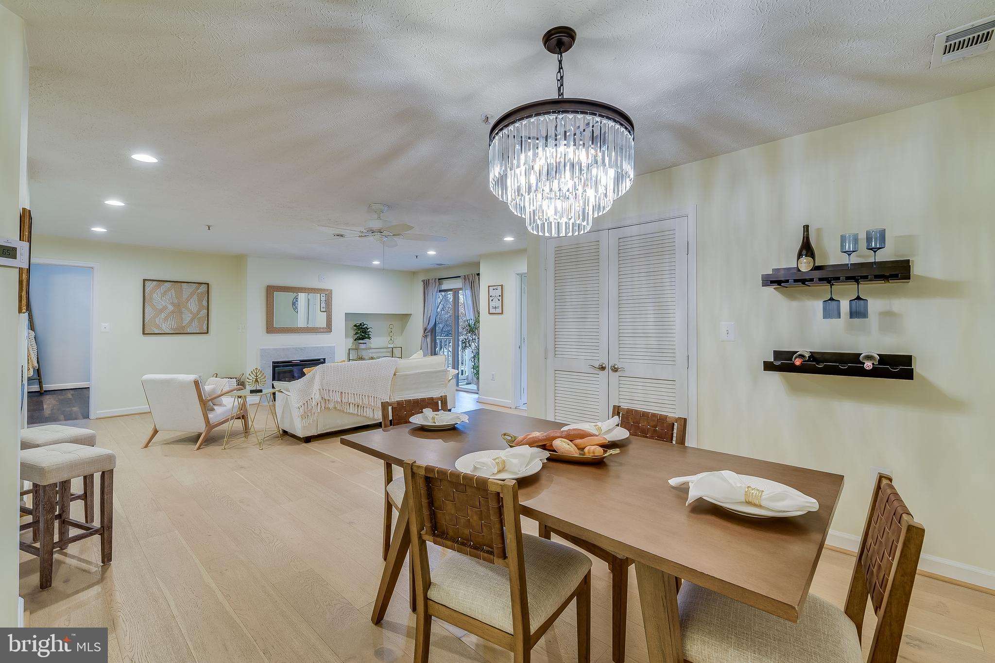 ADMIRAL REACH AT HARBOUR GATES - Residential