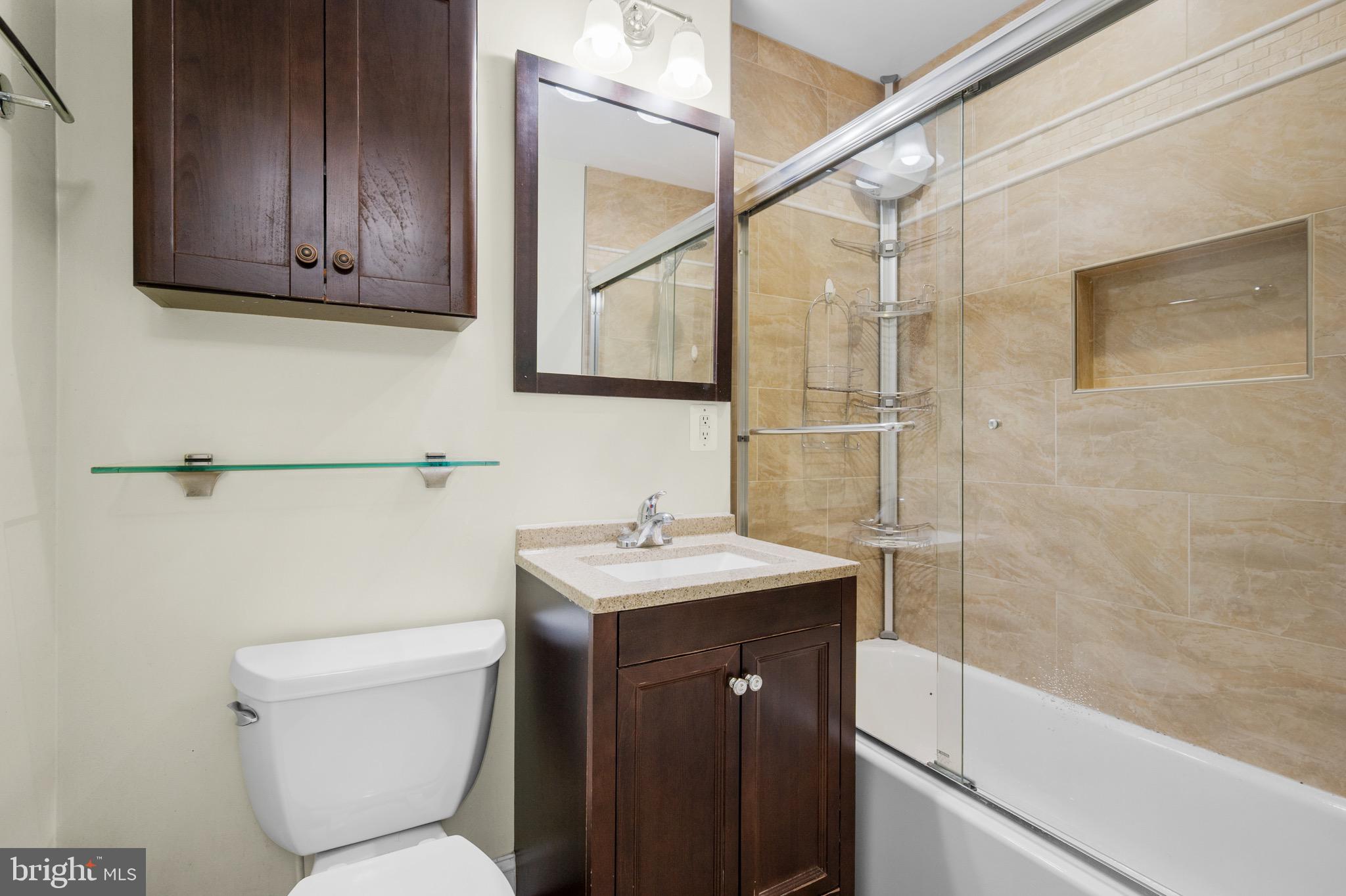 PEMBROOKE - Residential