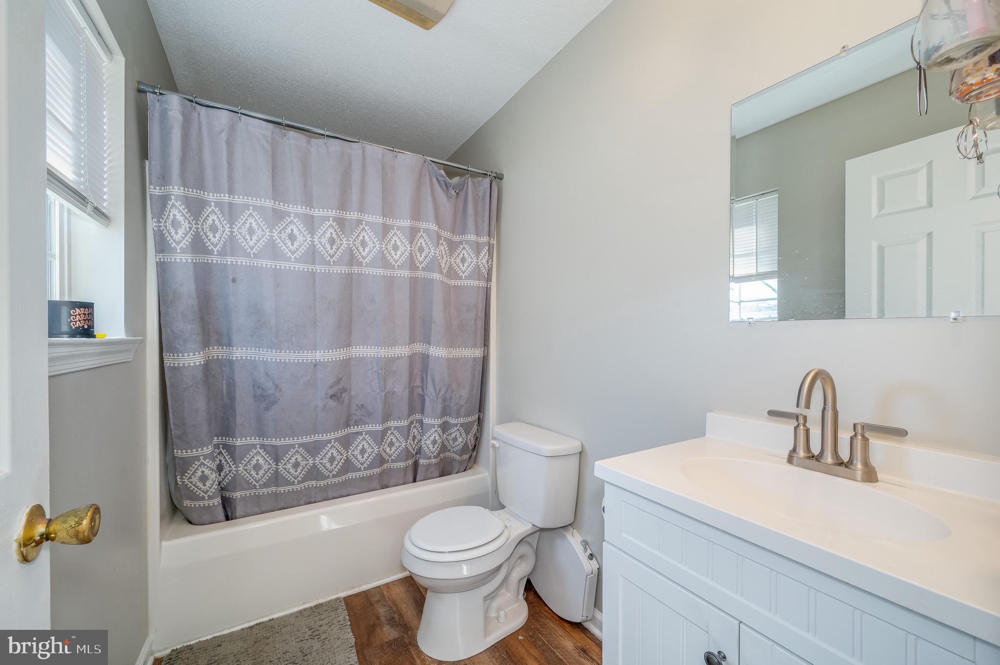 SPRINGFIELD VILLAGE - Residential