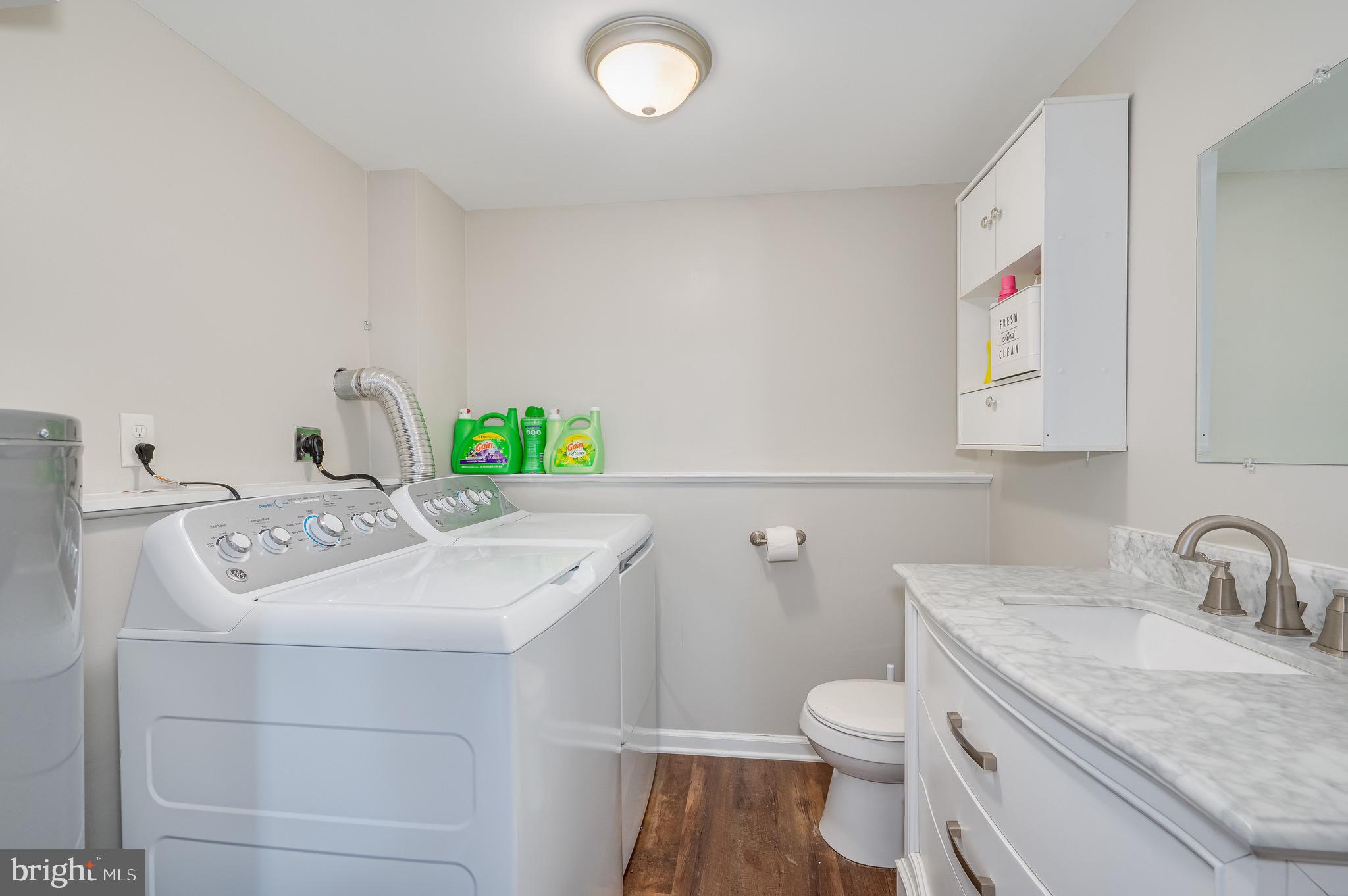 SPRINGFIELD VILLAGE - Residential