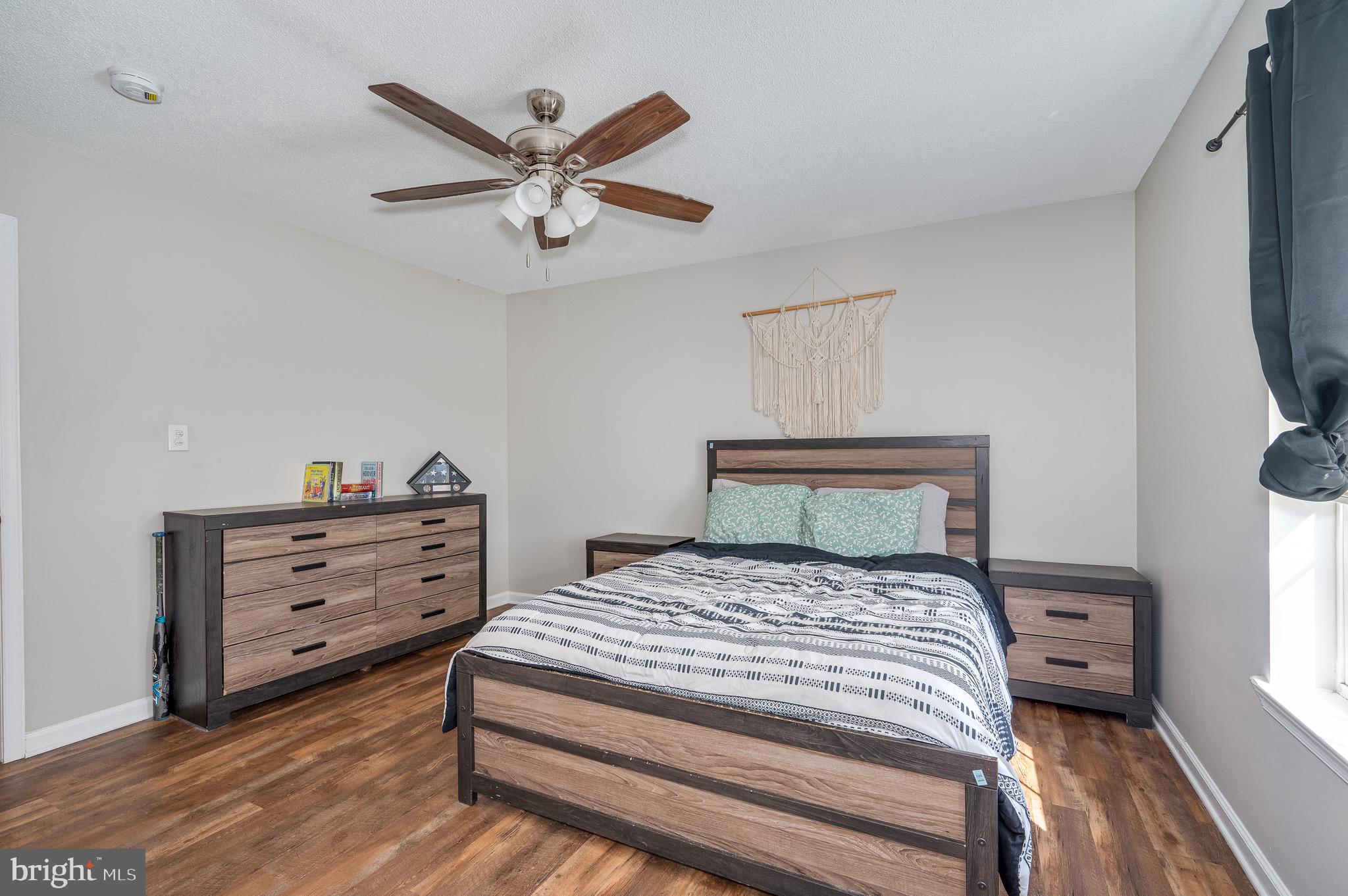 SPRINGFIELD VILLAGE - Residential