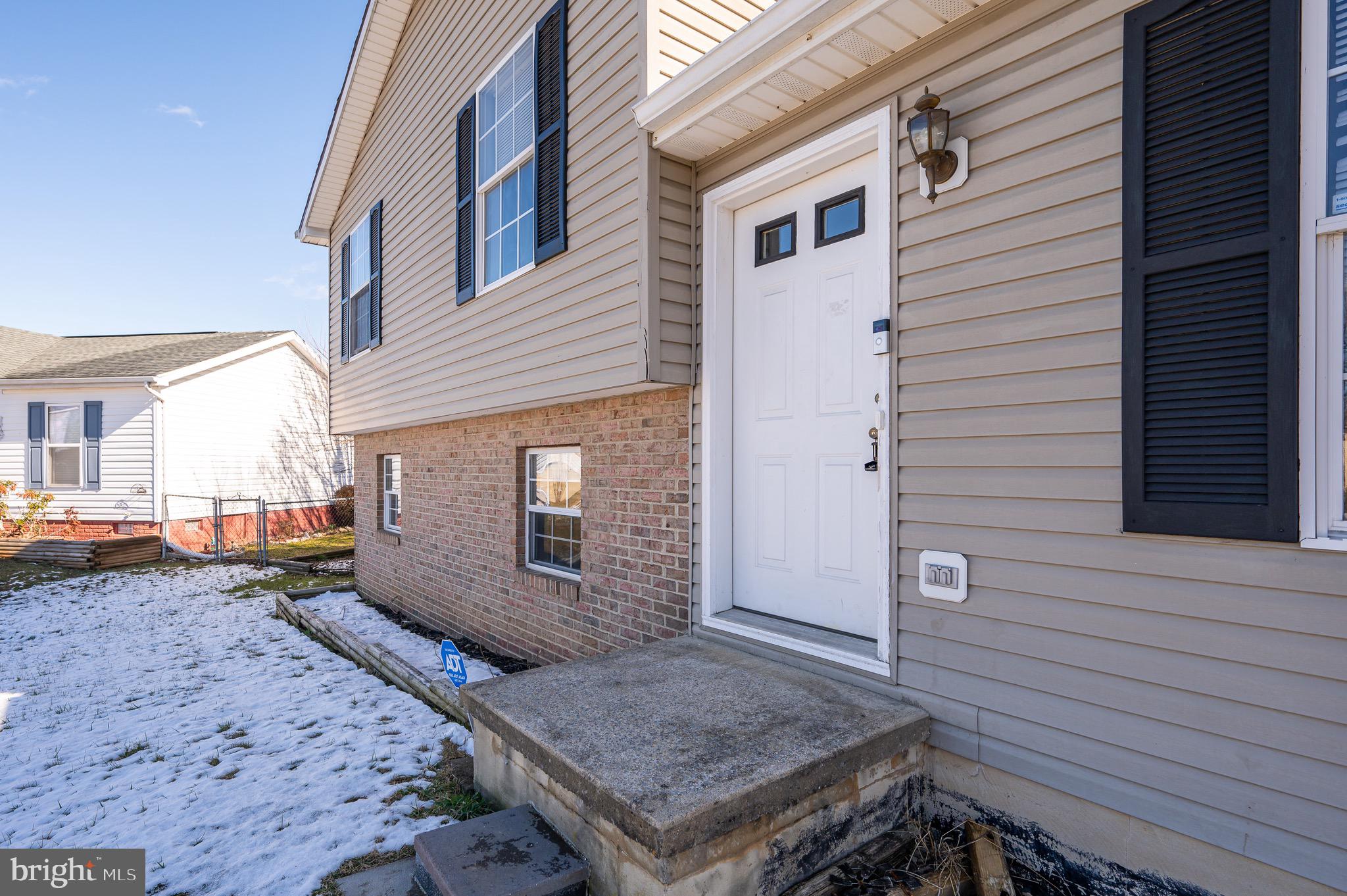 SPRINGFIELD VILLAGE - Residential