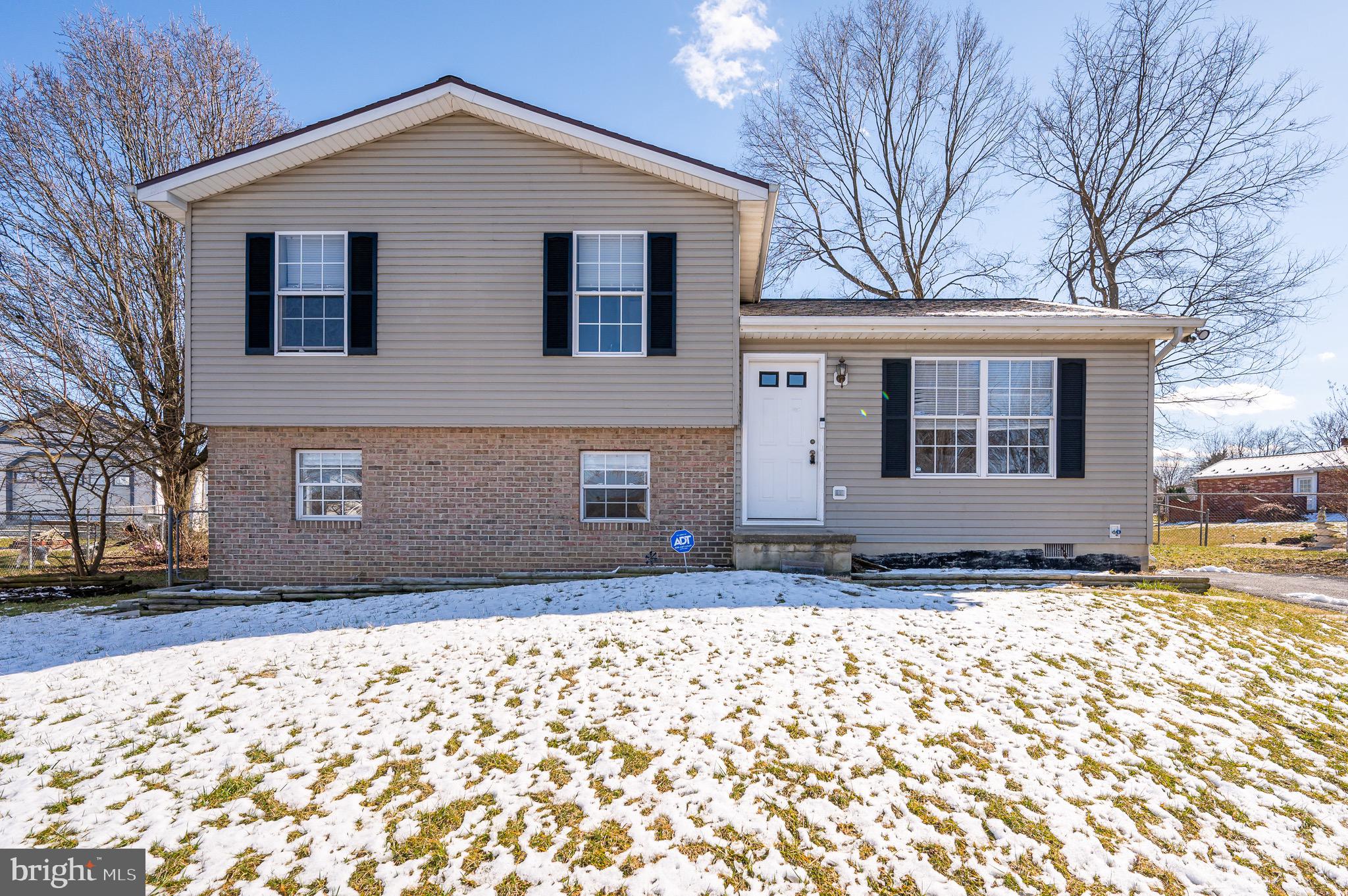 SPRINGFIELD VILLAGE - Residential