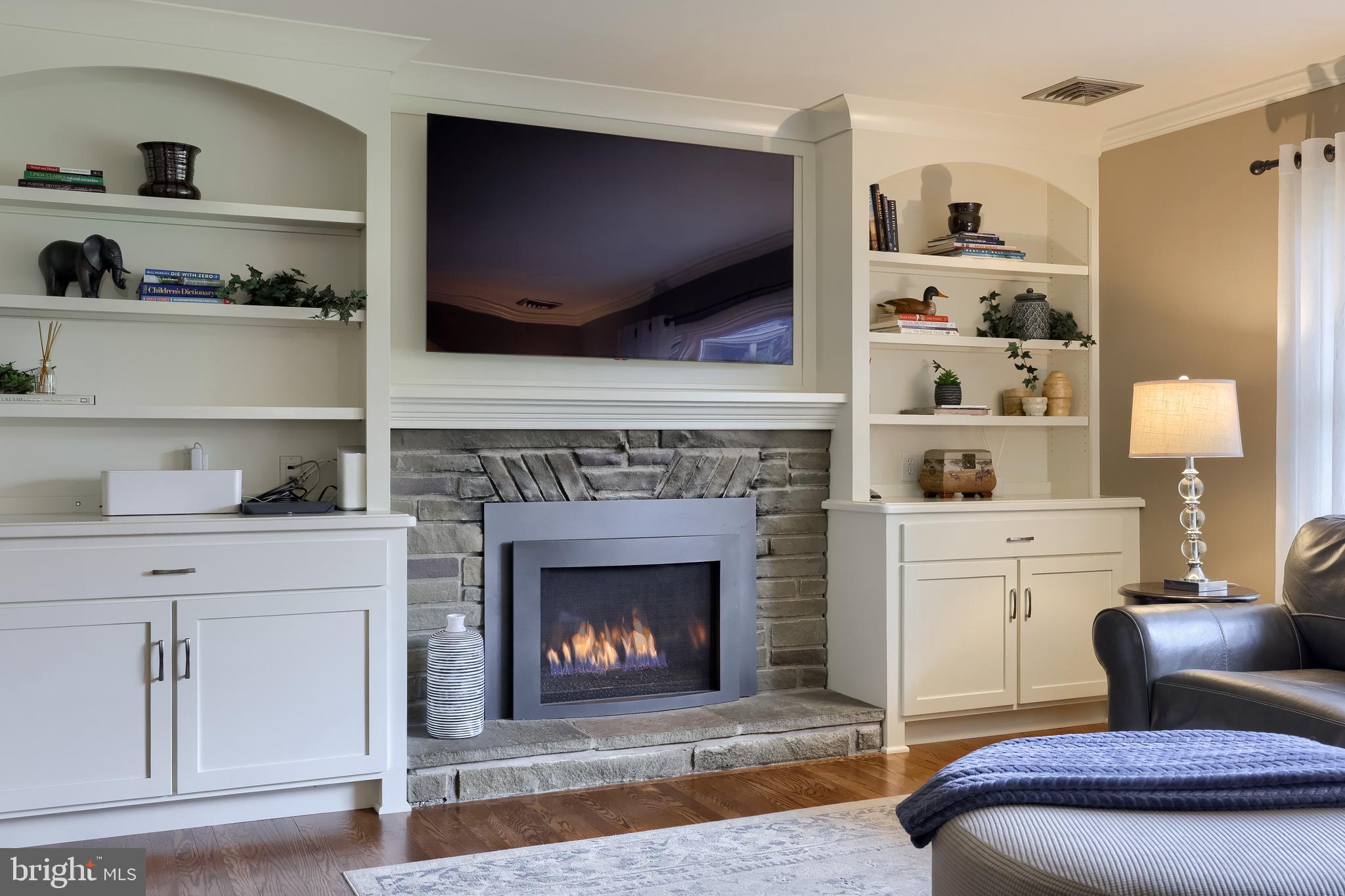 352 RUTH RIDGE DRIVE