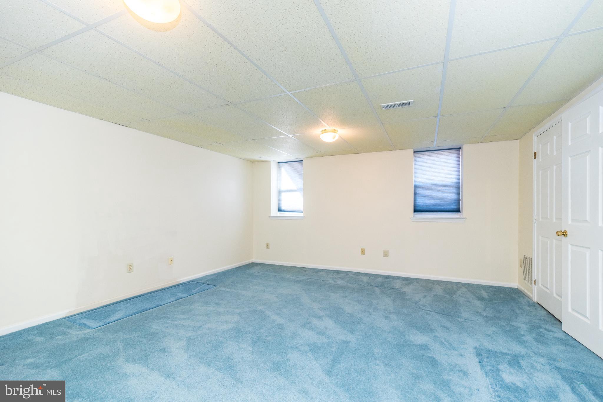 WALKERS ACRES - Residential