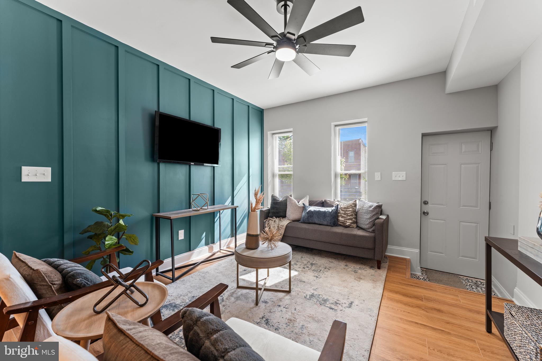 BROADWAY EAST - Residential
