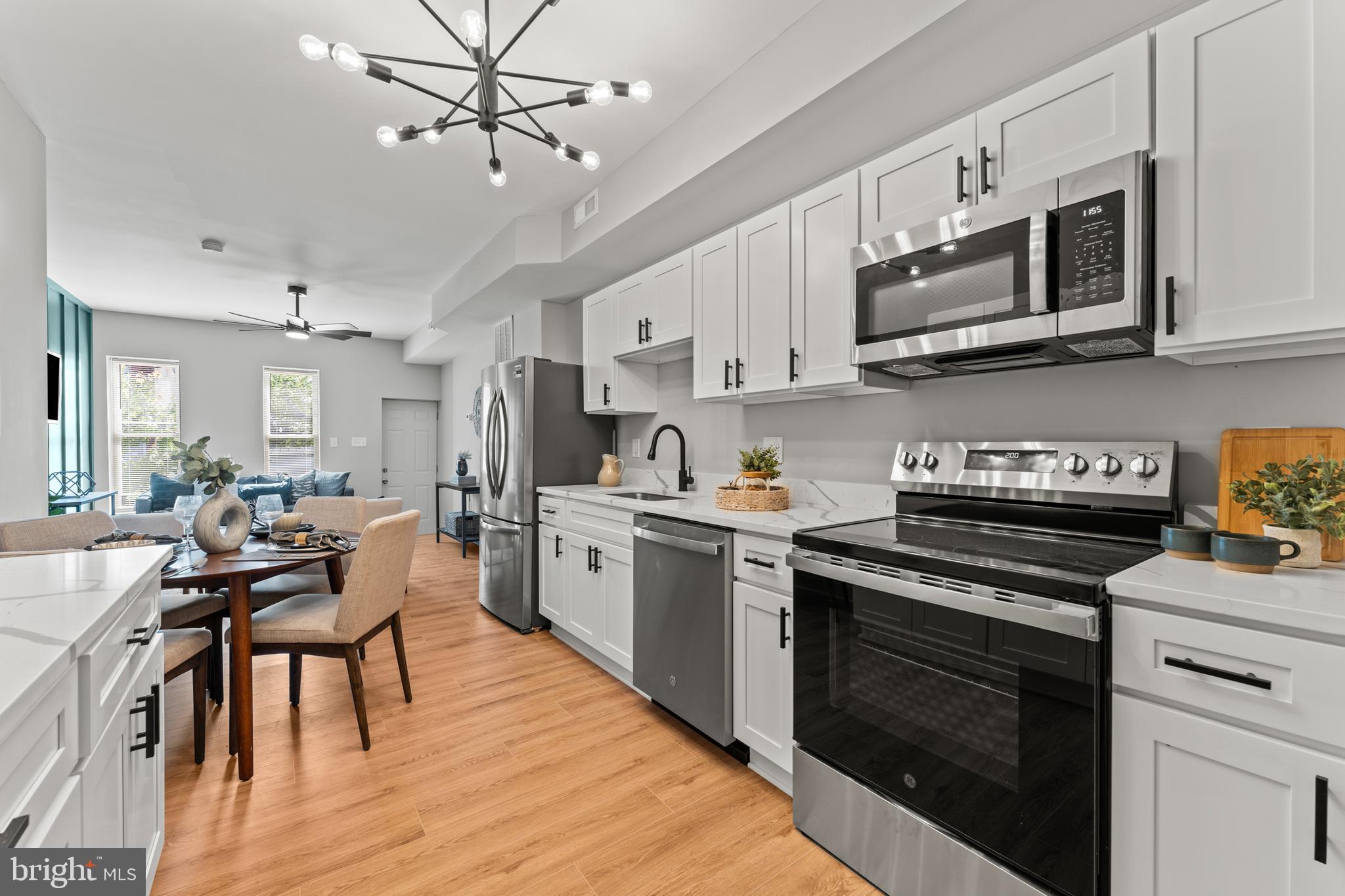 BROADWAY EAST - Residential