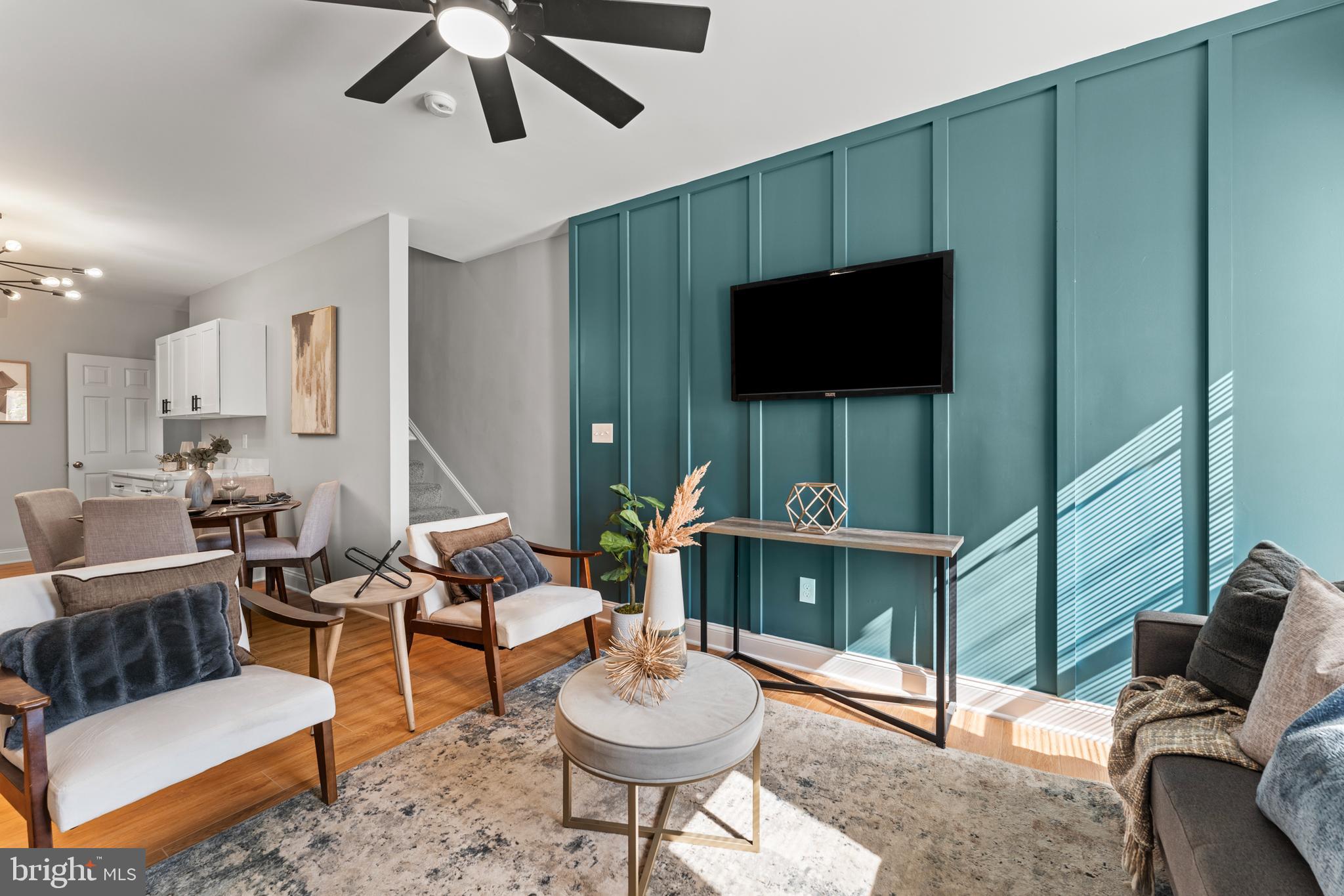 BROADWAY EAST - Residential