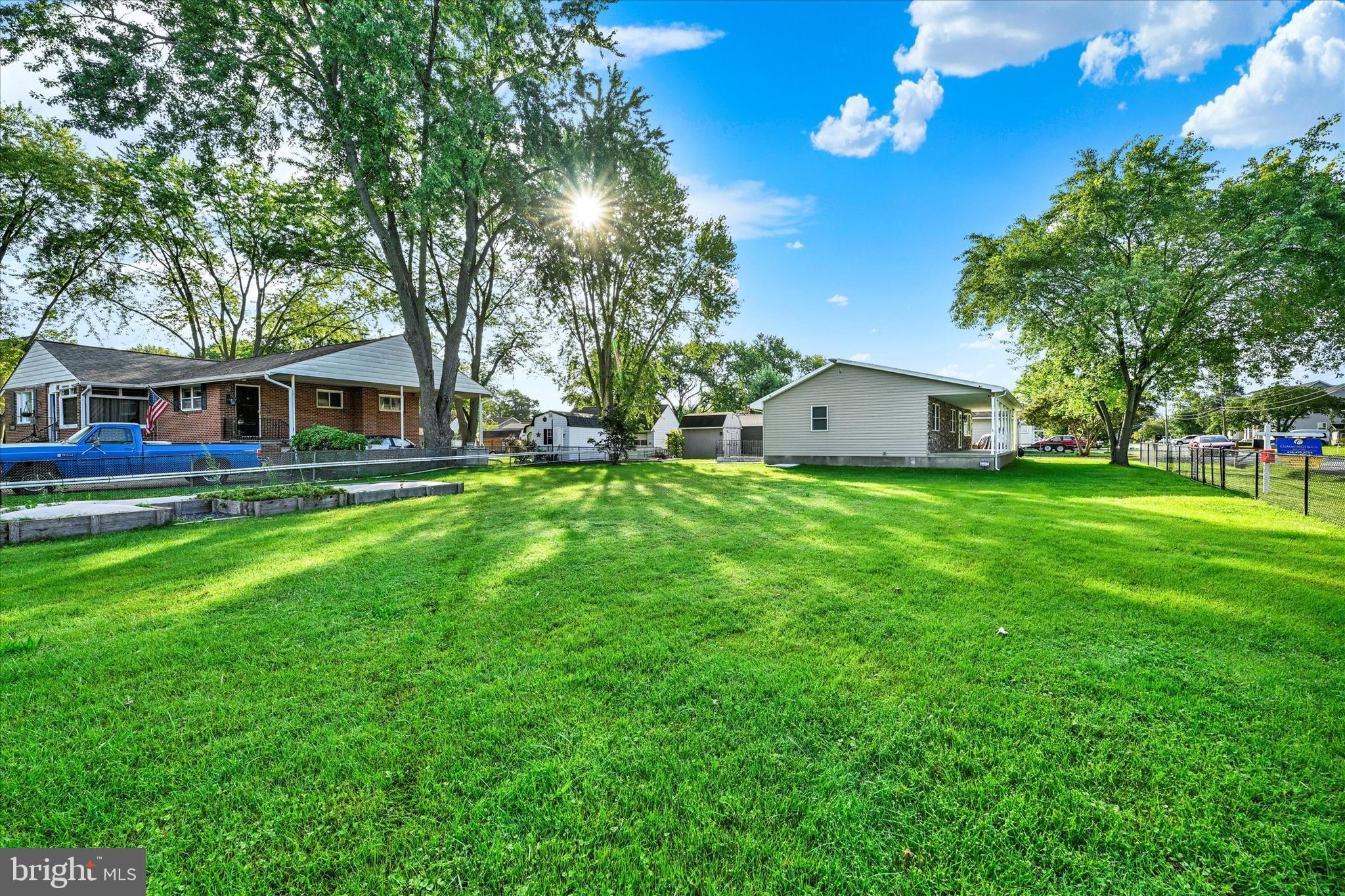 HYDE PARK - Residential