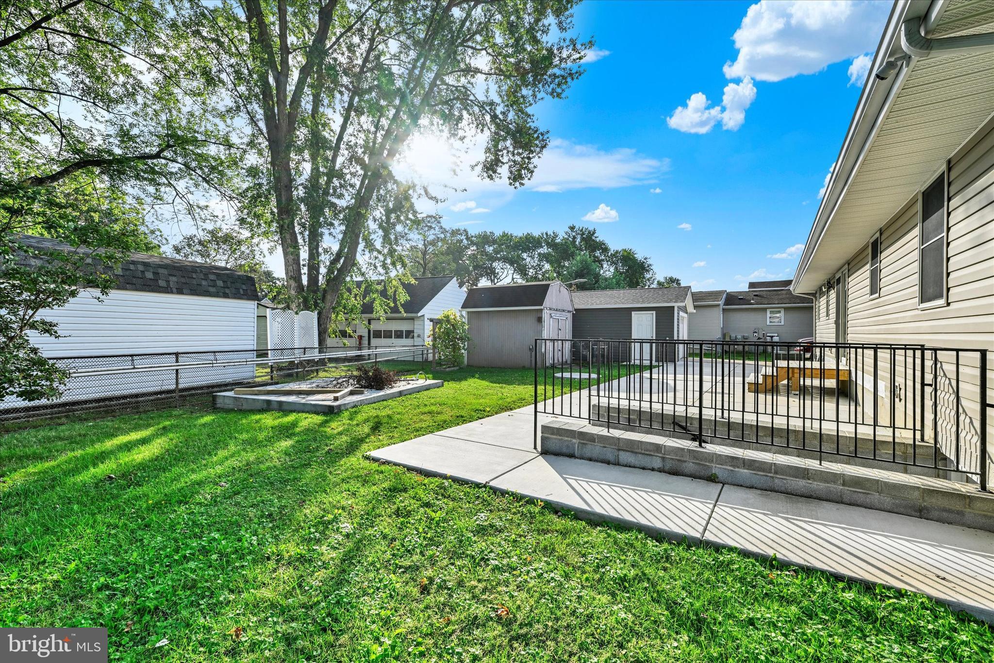 HYDE PARK - Residential