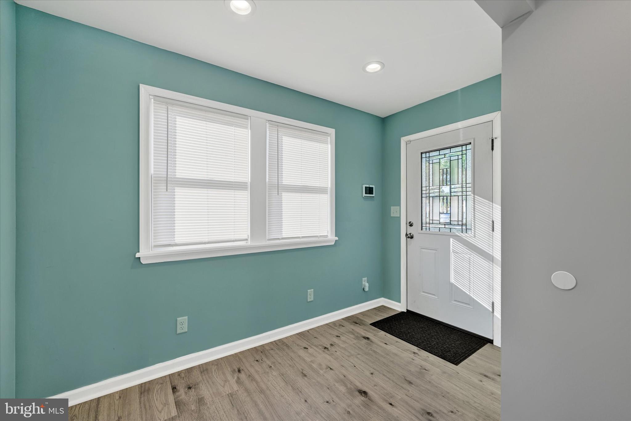 HYDE PARK - Residential